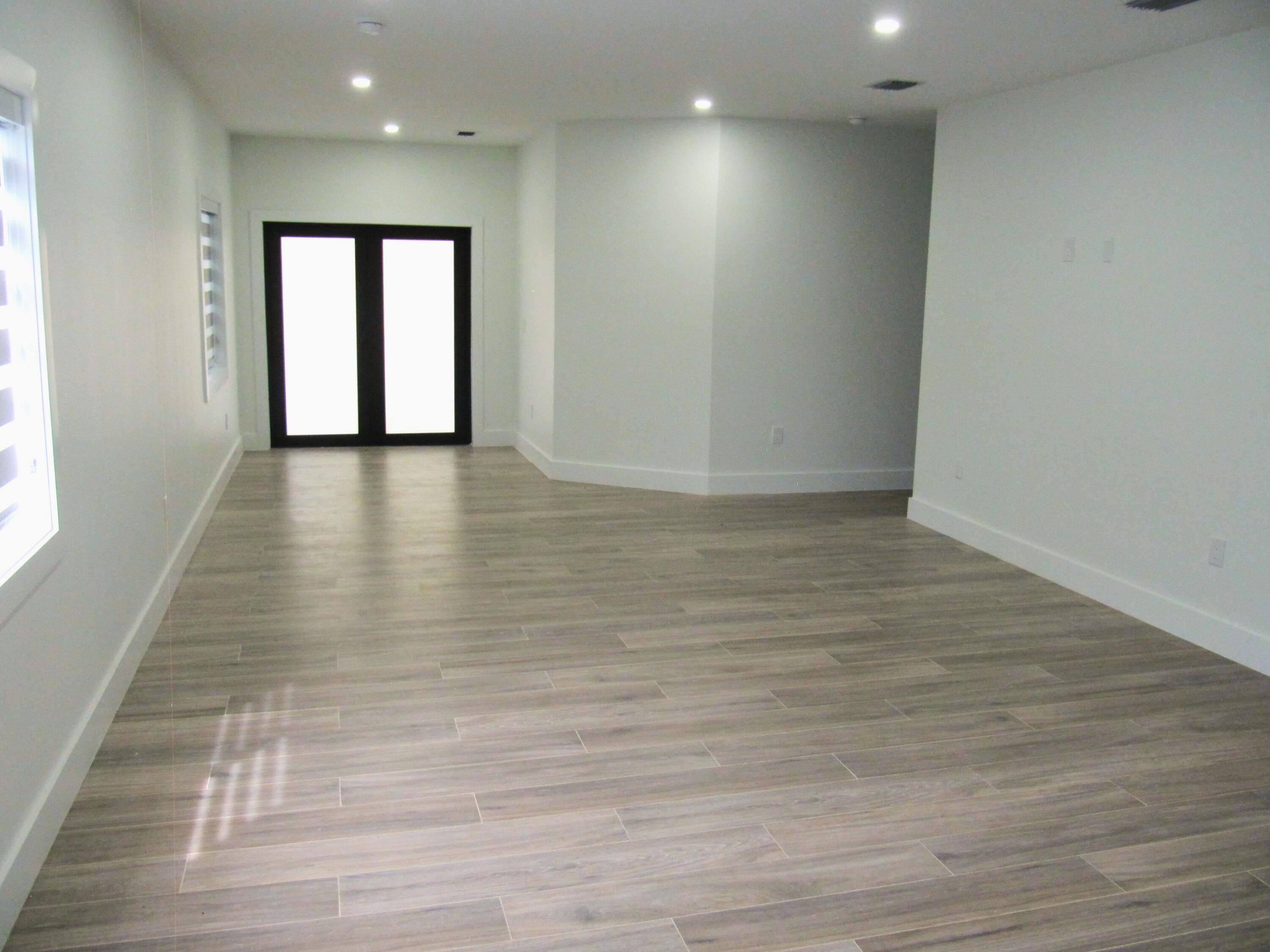 16 Tina Place Property Photo 7