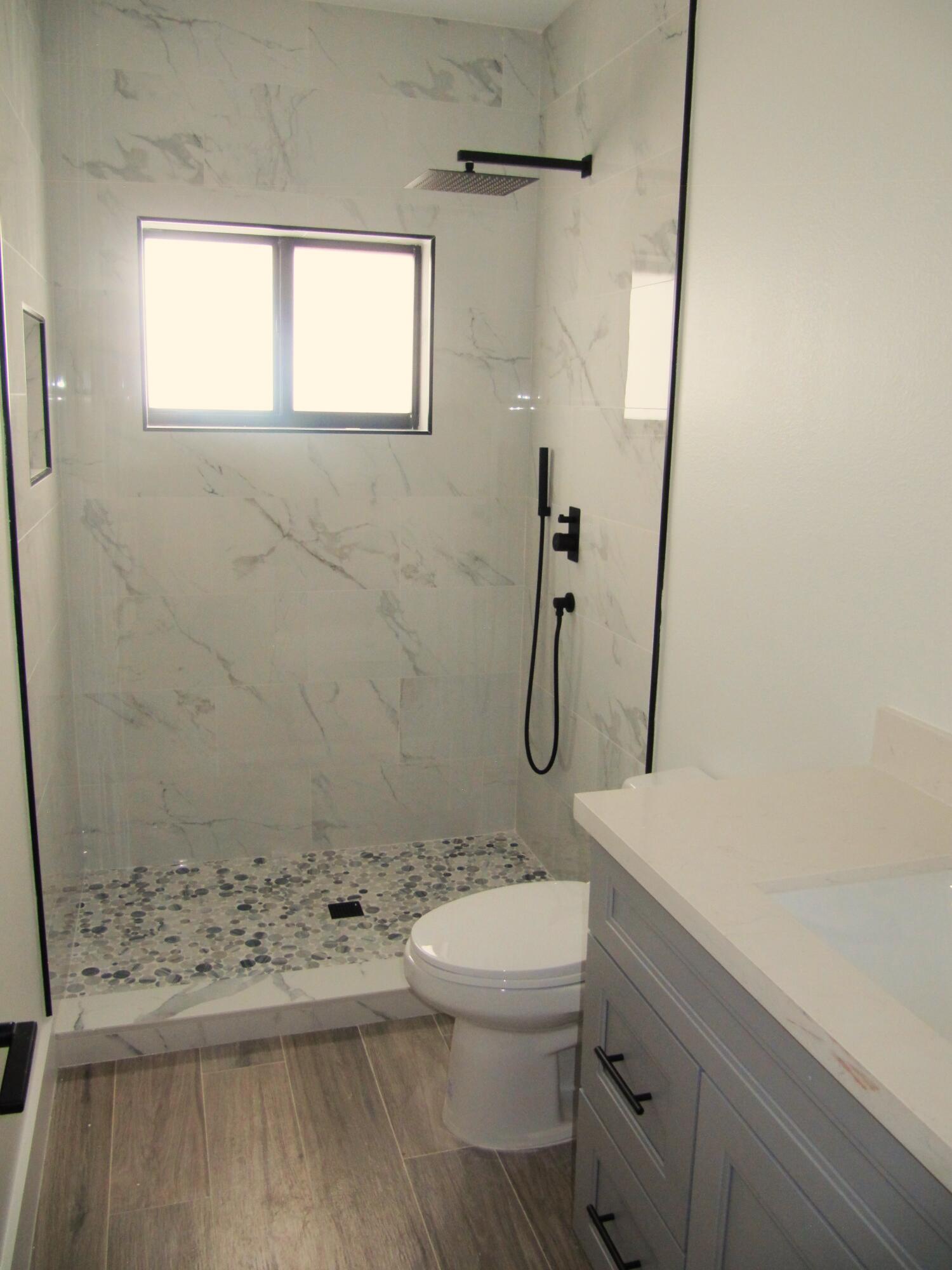 16 Tina Place Property Photo 13