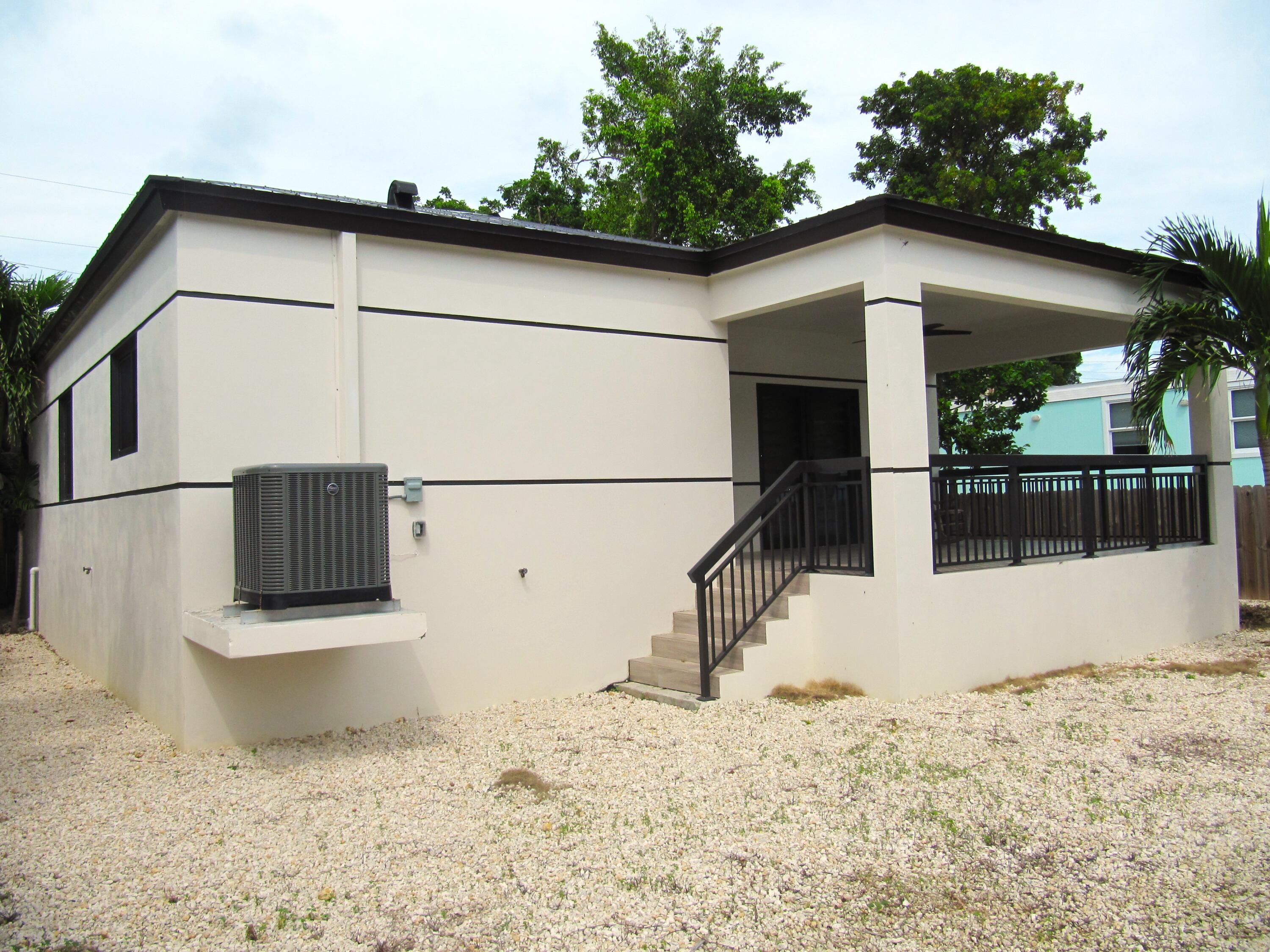 16 Tina Place Property Photo 18