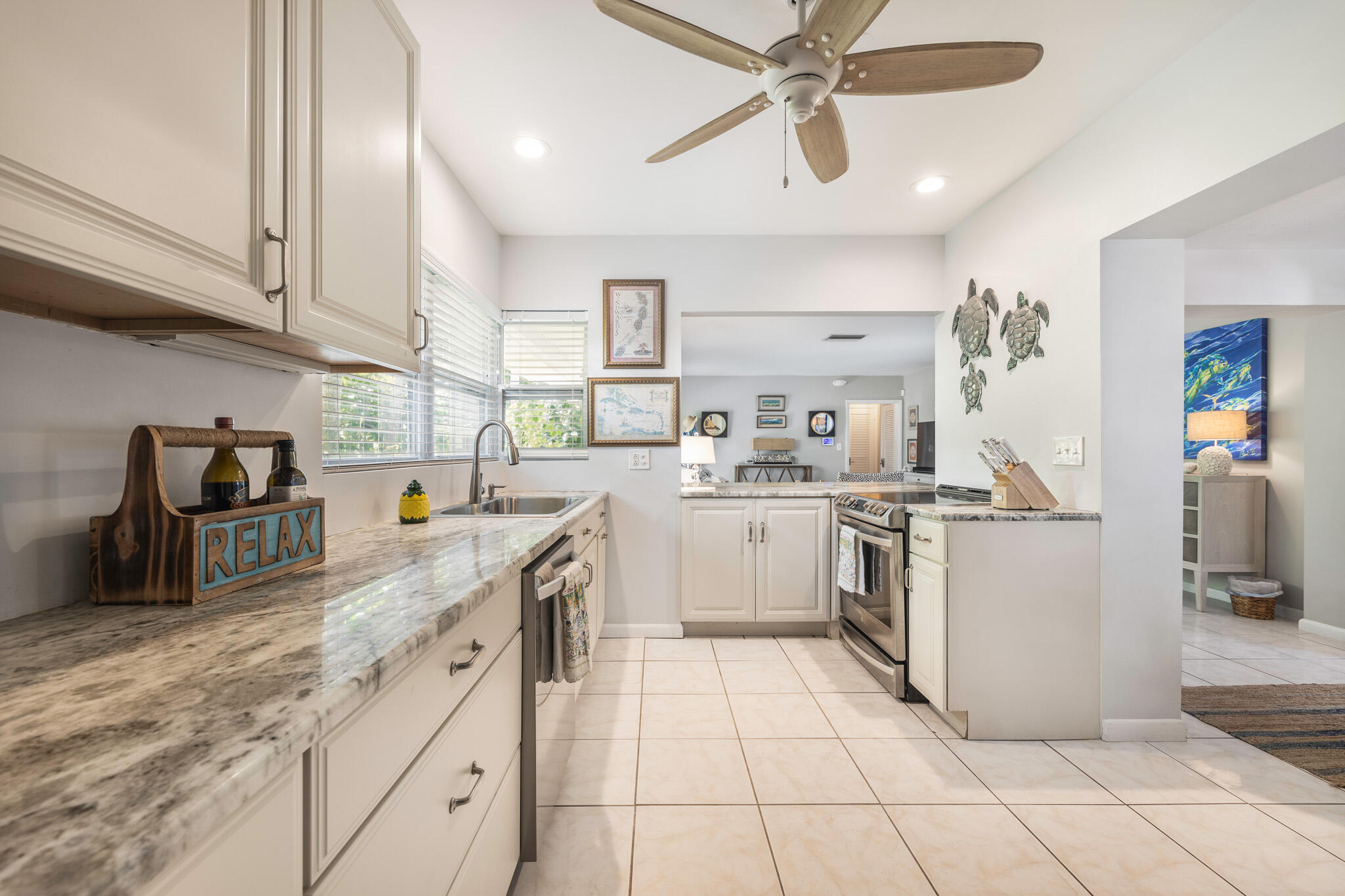 2751 Yellowtail Drive Property Photo 14