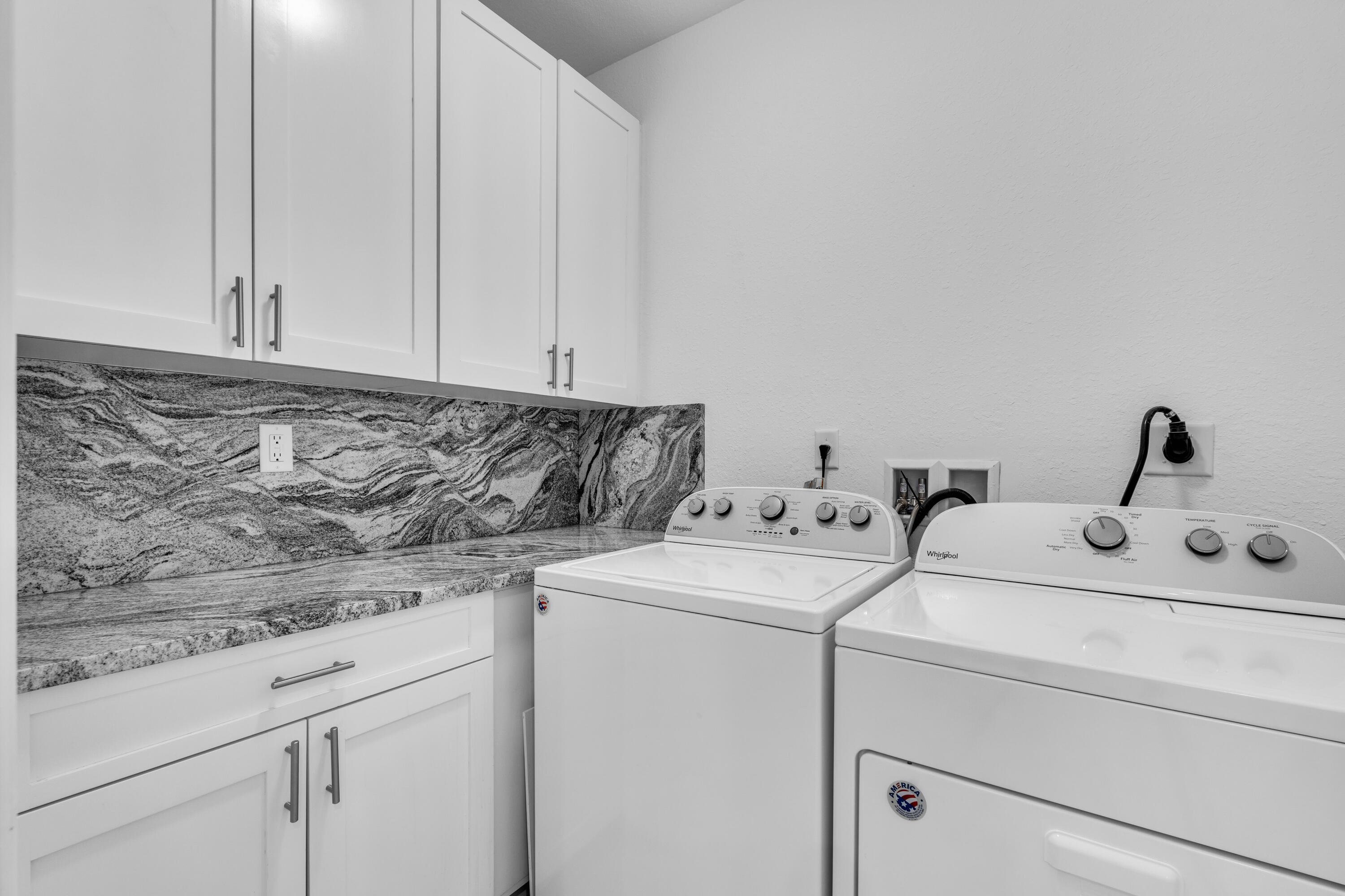 669 Colson Drive Property Photo 16