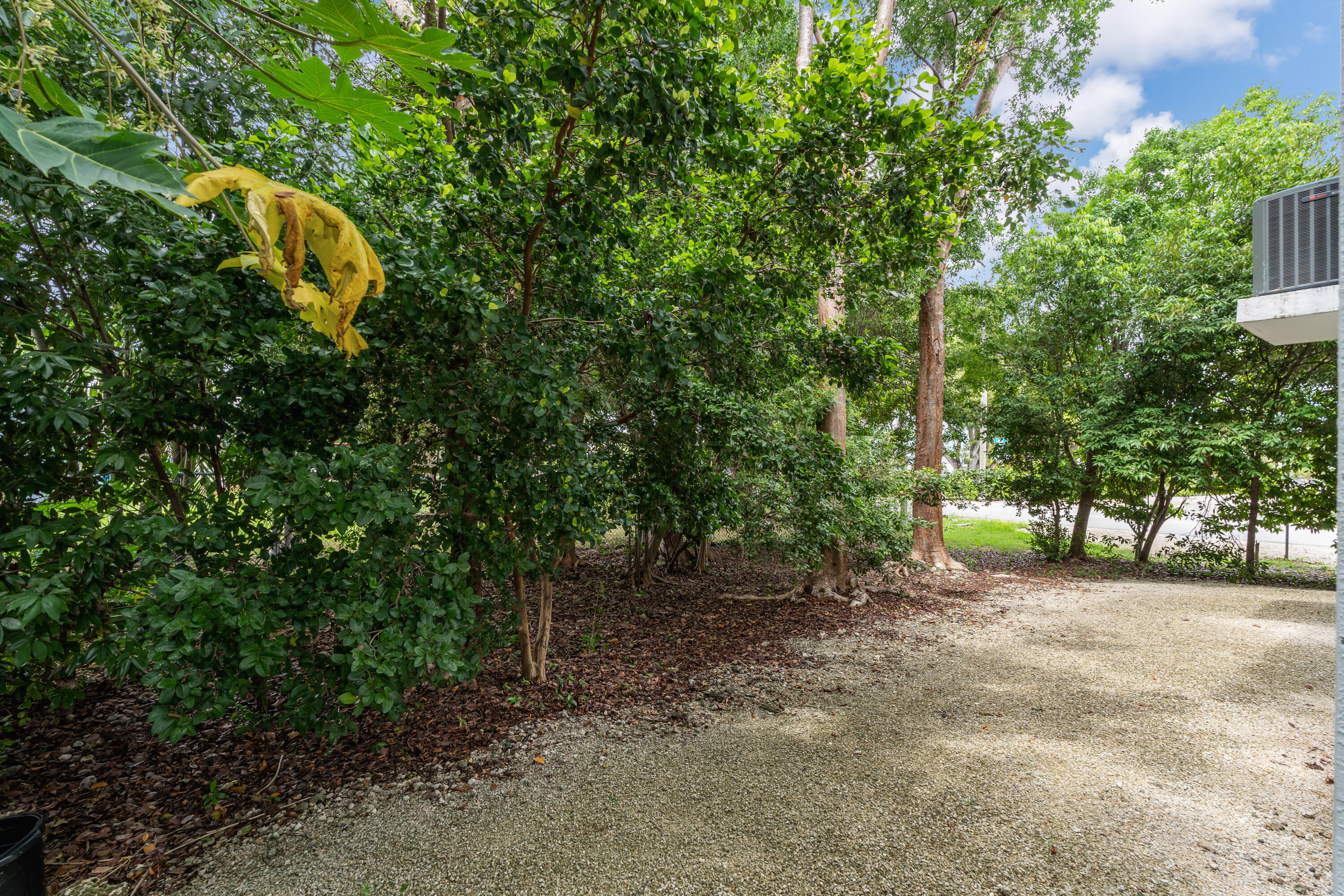 669 Colson Drive Property Photo 40