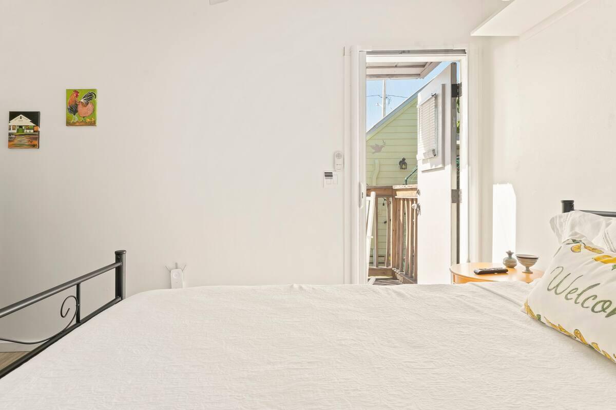 205 Julia Street Property Photo 49