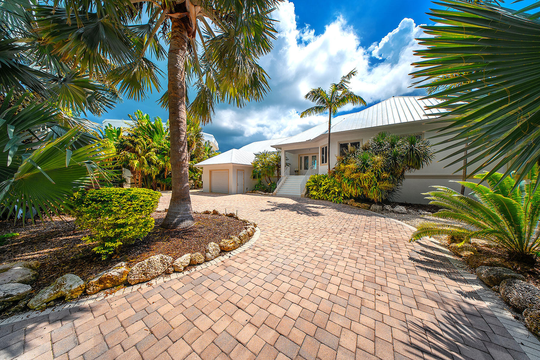 1151 Ocean Drive Property Photo 35