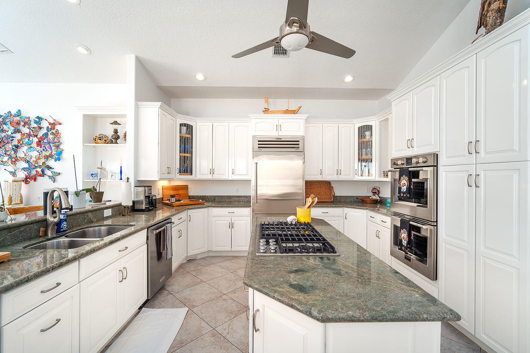 1151 Ocean Drive Property Photo 41