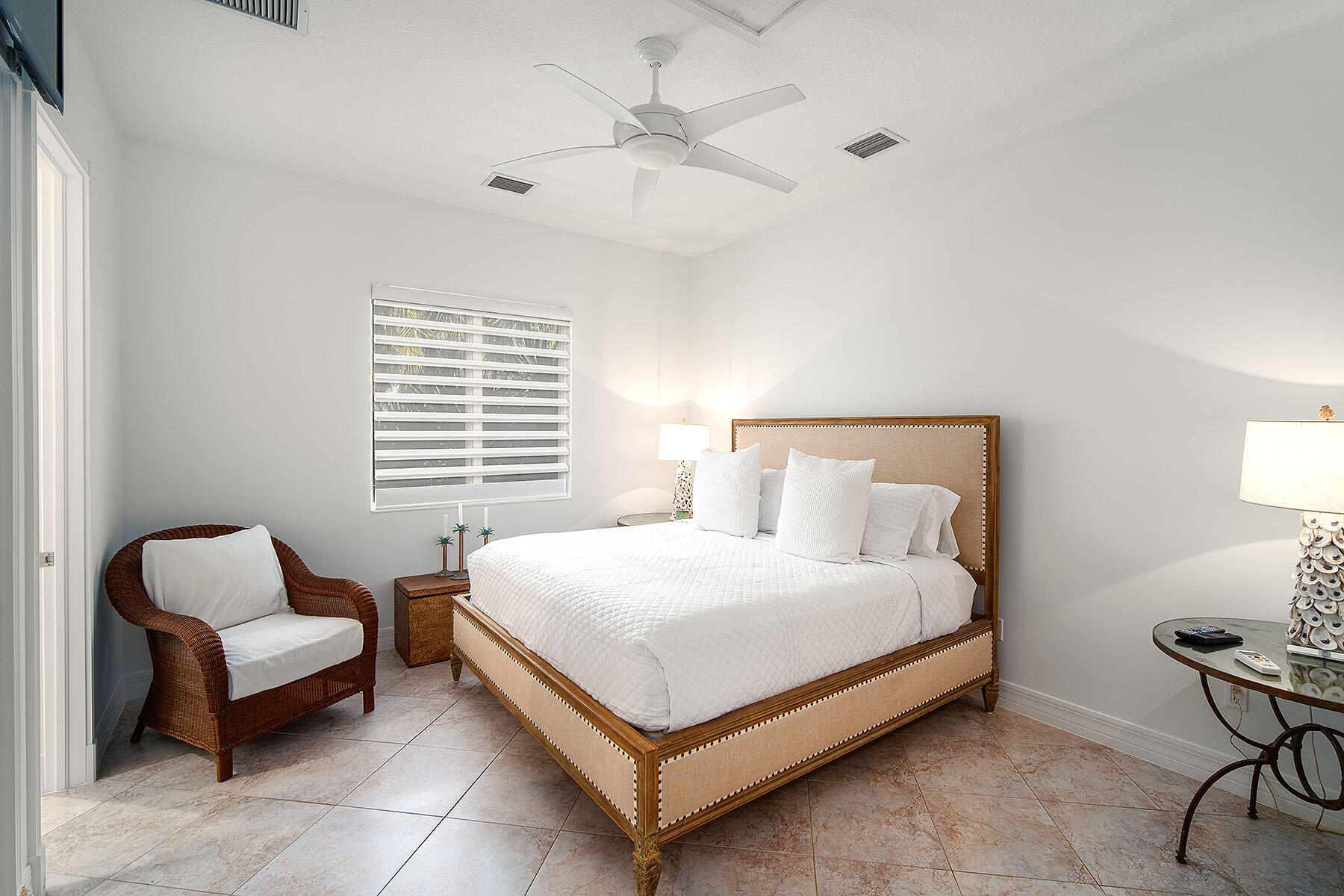1151 Ocean Drive Property Photo 46