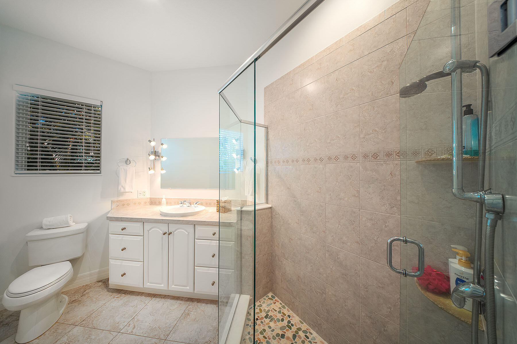 1151 Ocean Drive Property Photo 47