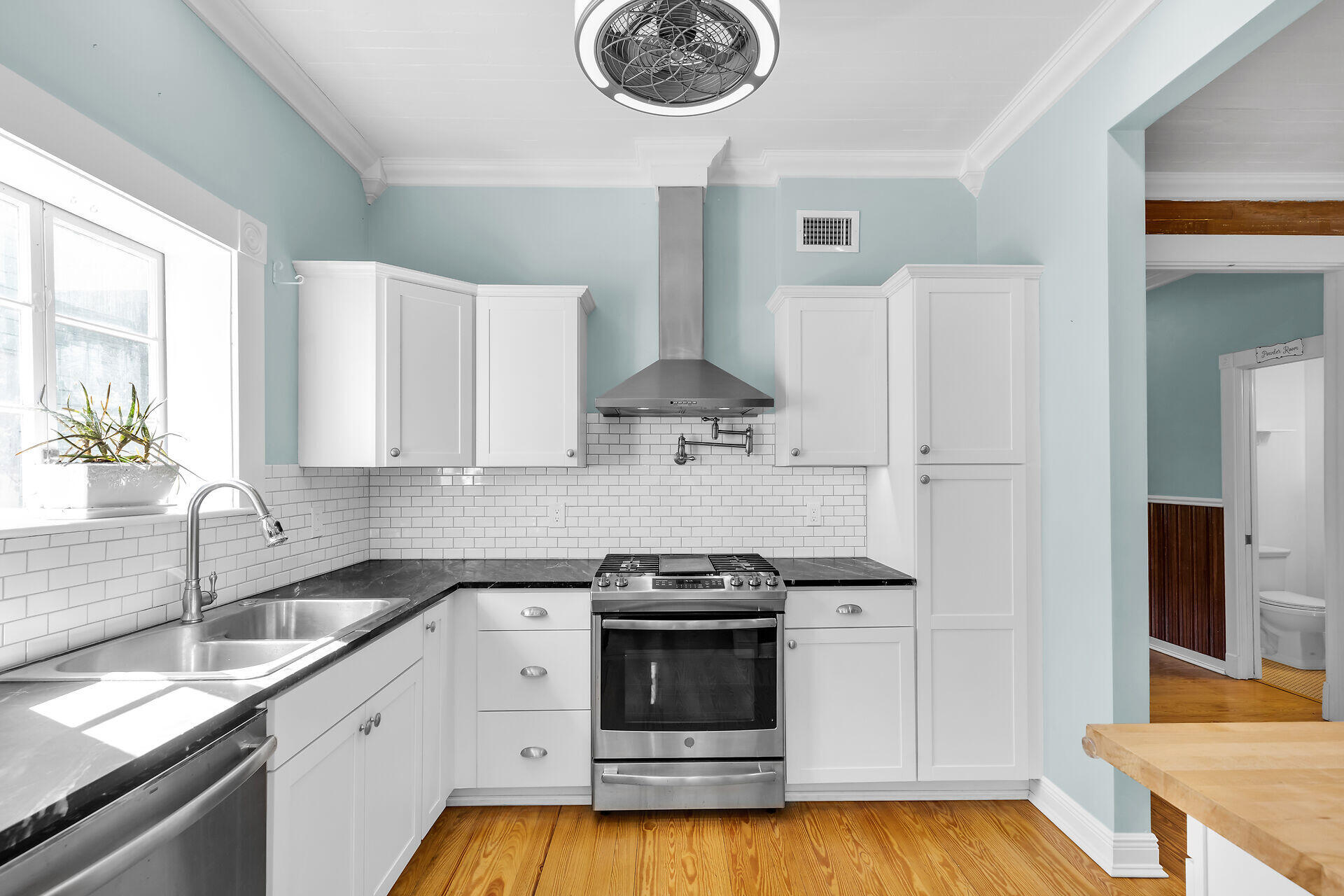 1409 Truman Avenue Property Photo 2