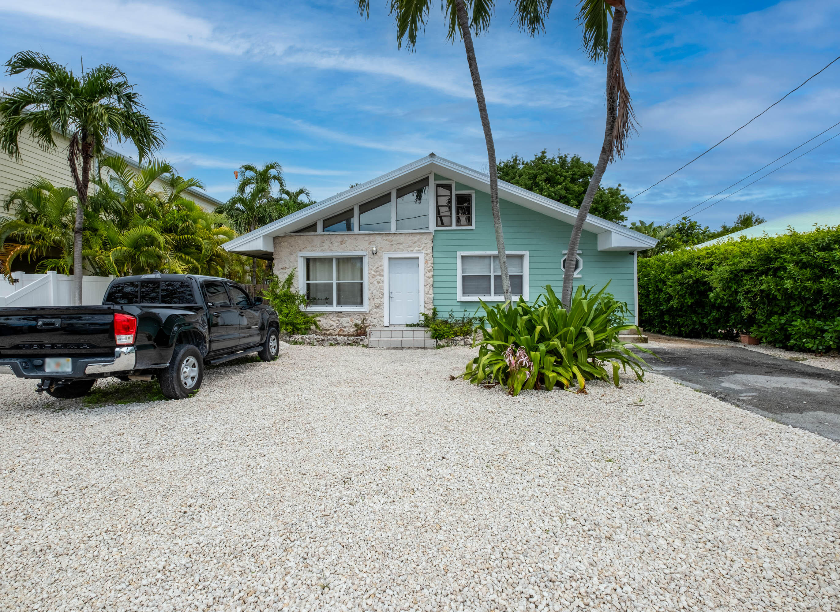 149 Orchid Street Property Photo 2