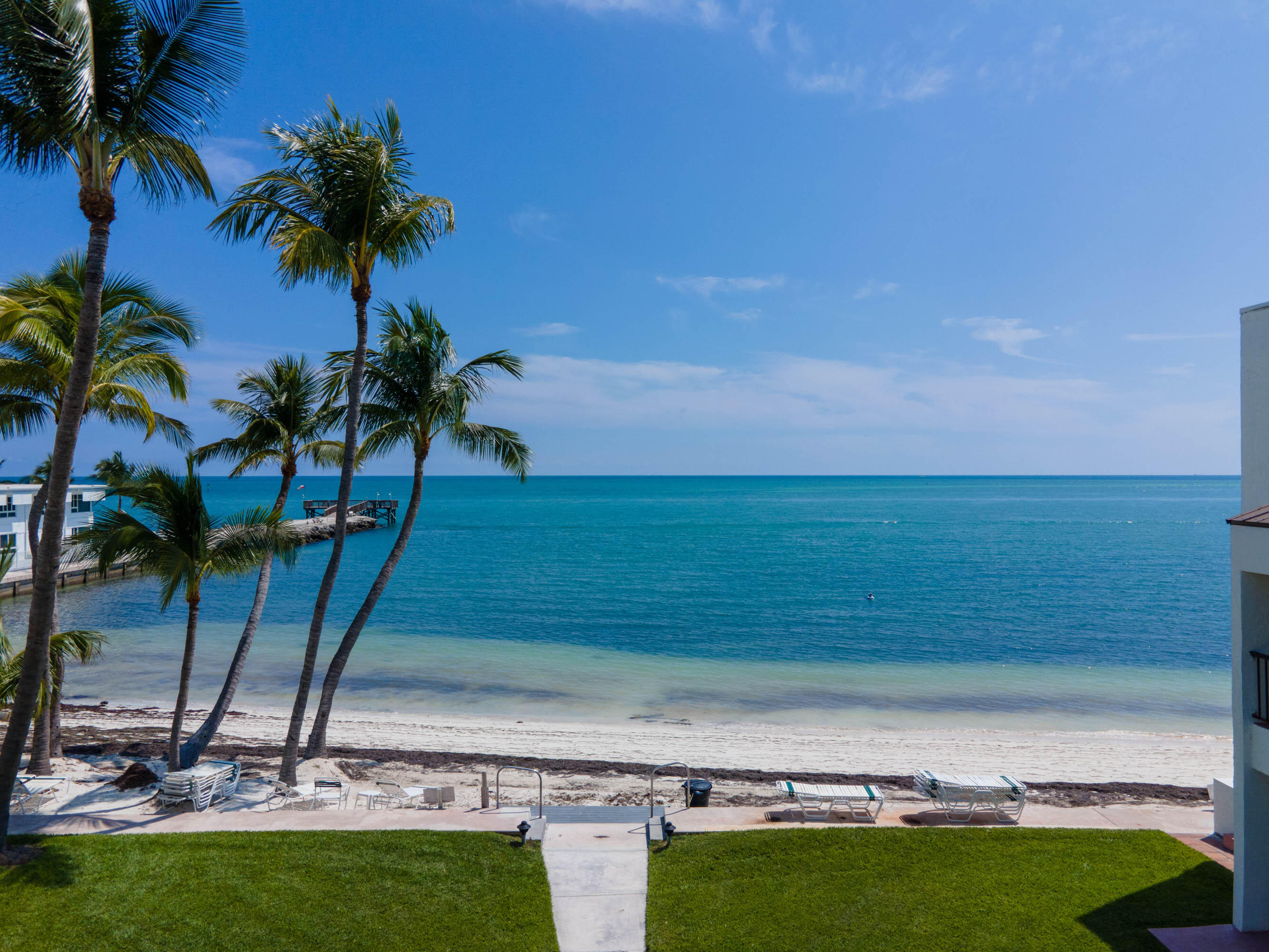 601 W Ocean Drive, 414 Property Photo 37