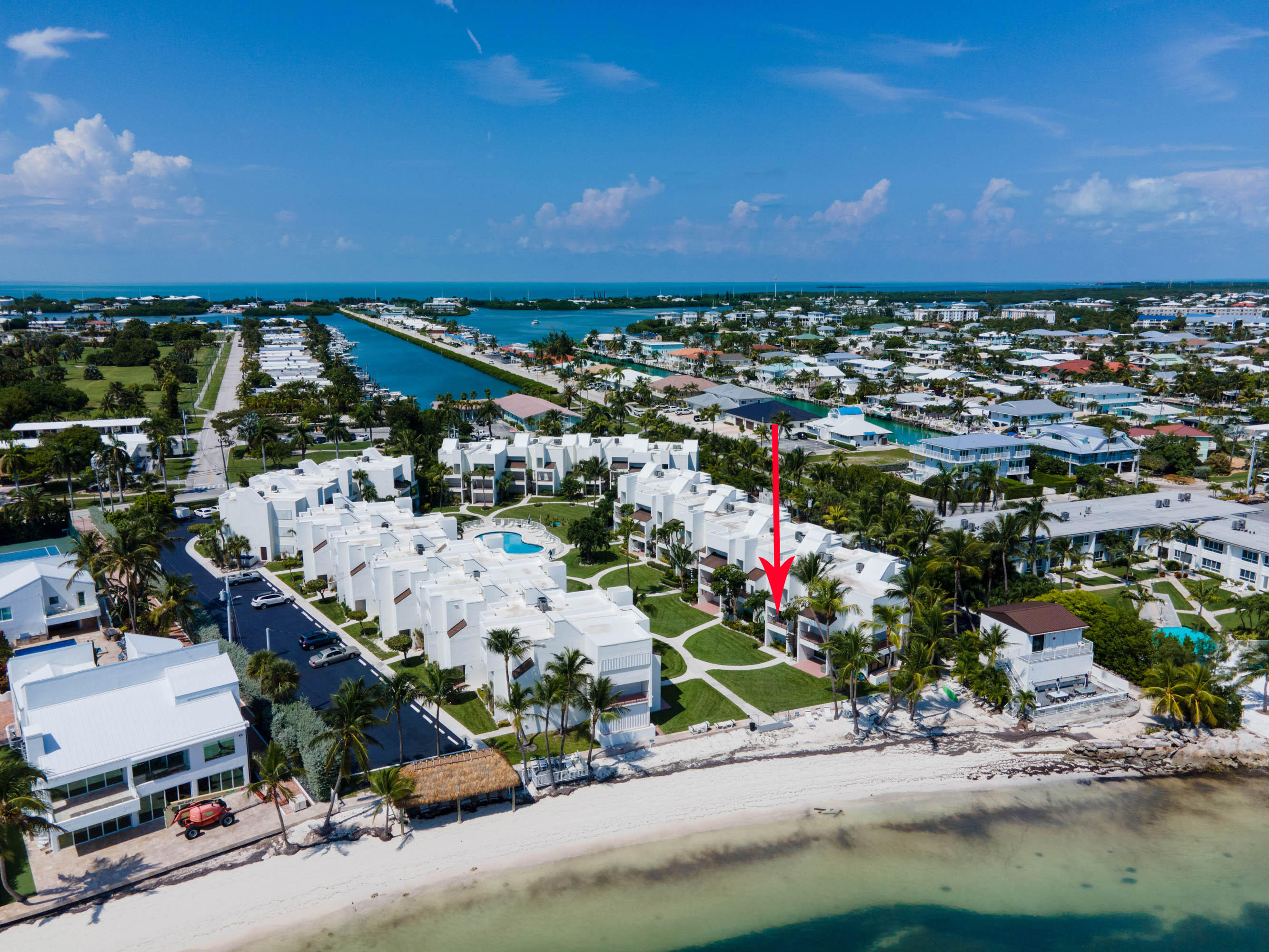 601 W Ocean Drive, 414 Property Photo 42