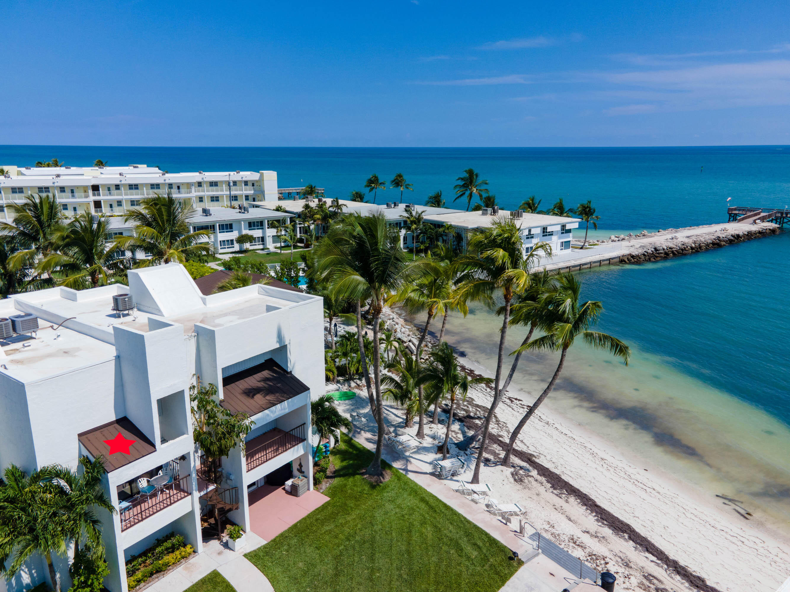 601 W Ocean Drive, 414 Property Photo 45