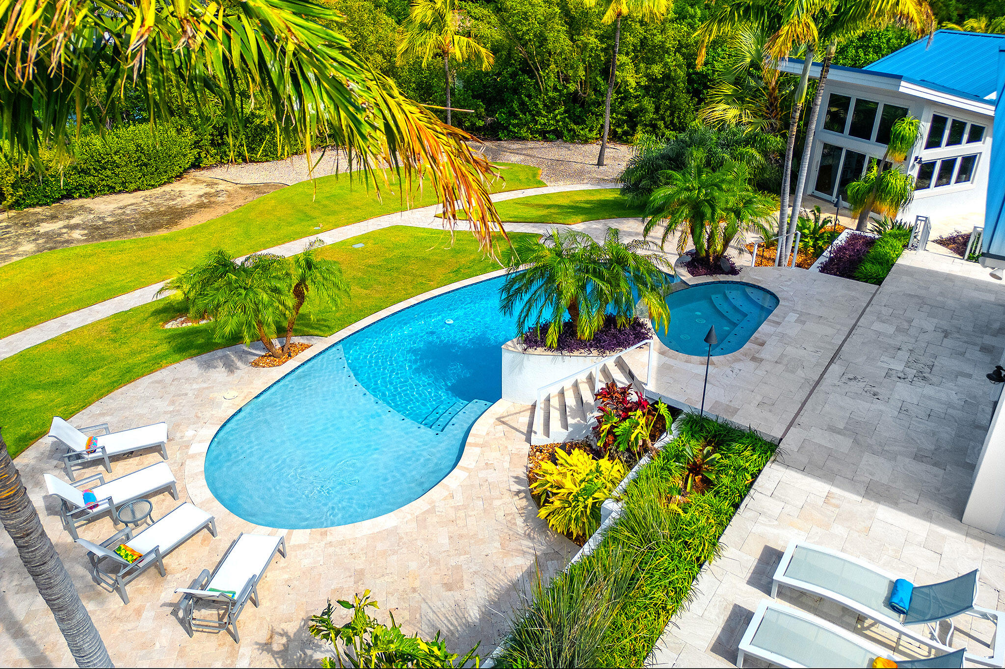 114 Calle Ensueno Property Photo 3