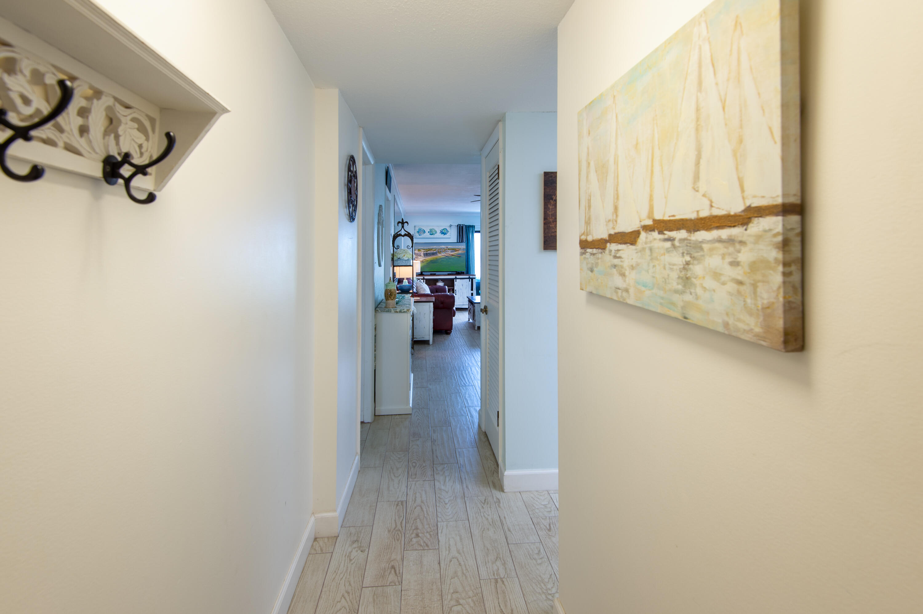 201 E Ocean Drive, 311 Property Photo 20