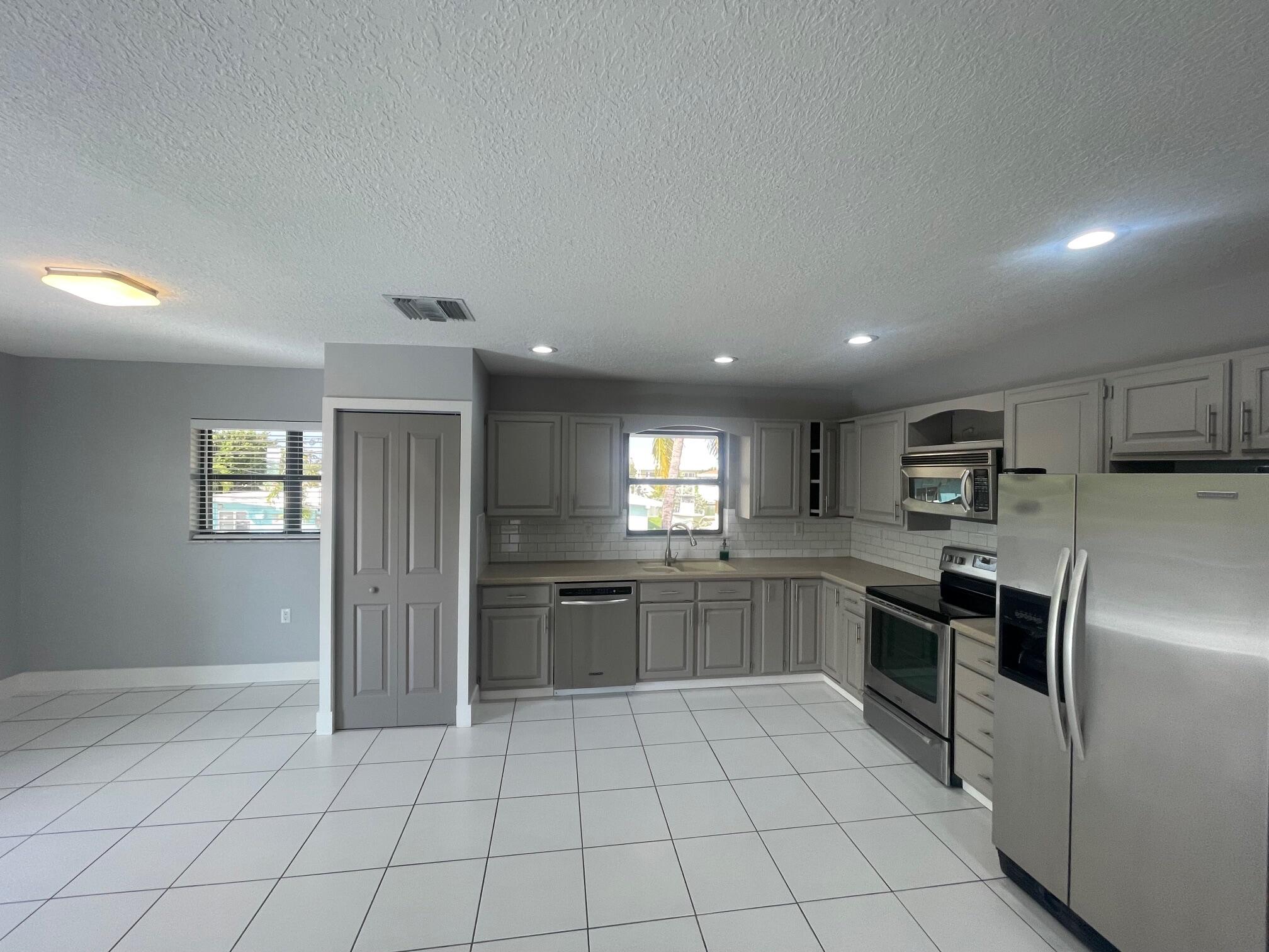 480 - 490 9th Street Property Photo 29
