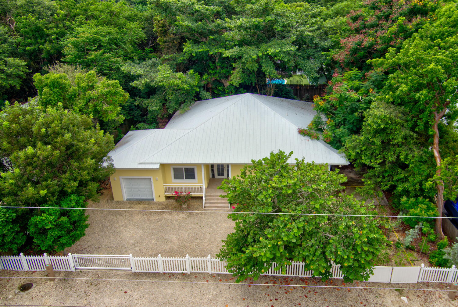 17 Bonita Avenue Property Photo 1