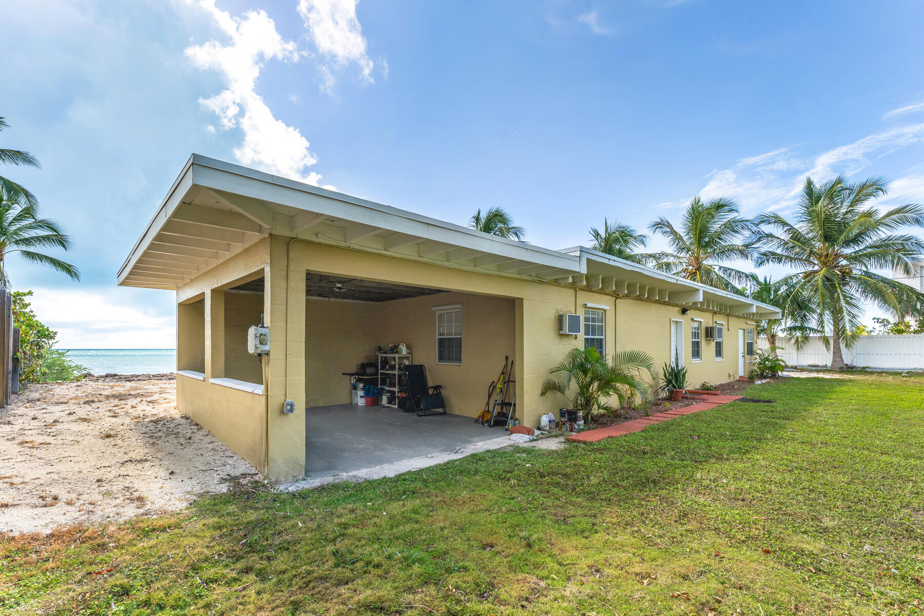 75621 Overseas Highway Property Photo 2