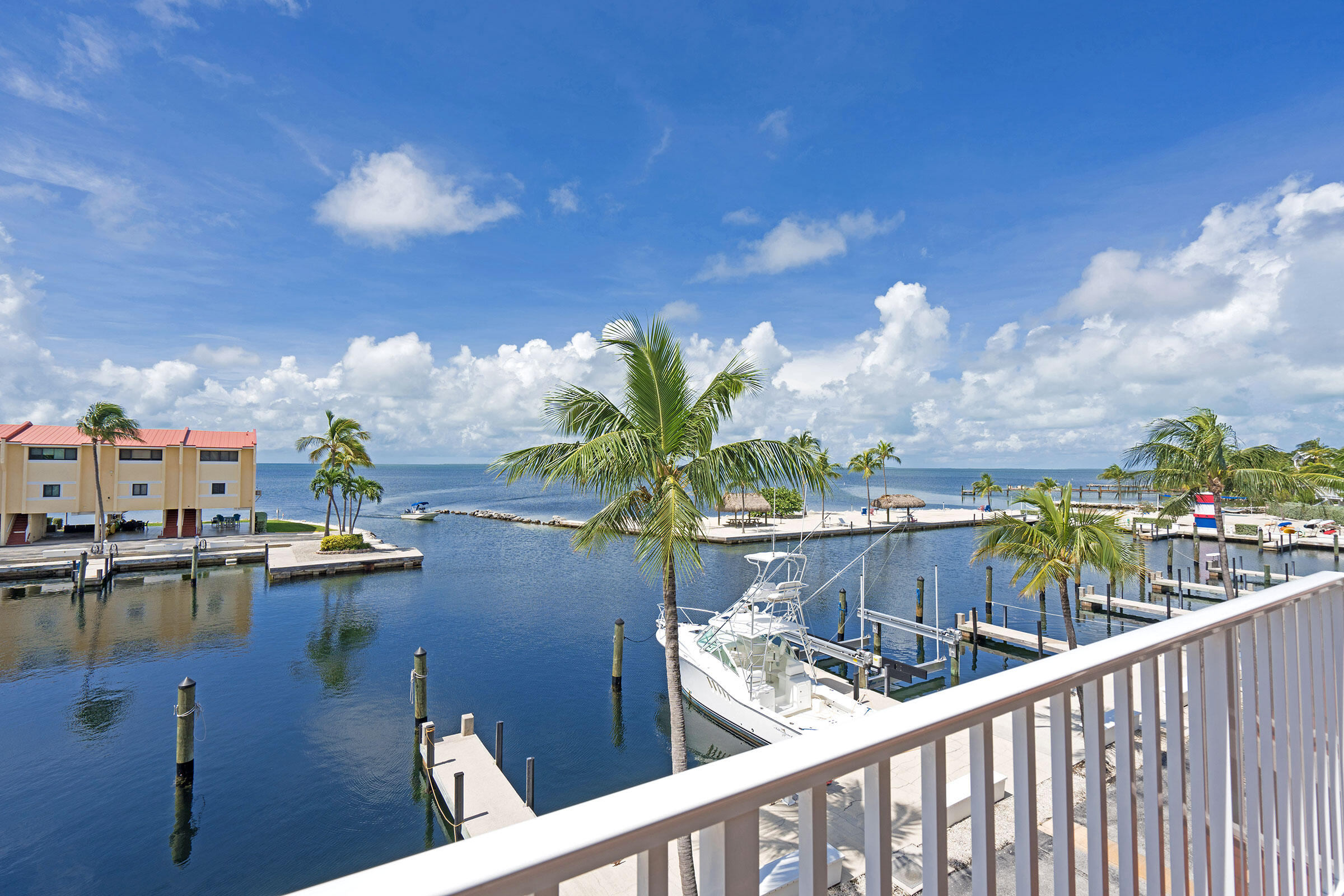 88540 Overseas And Boat Slip 37 Highway, 727 Property Photo 1