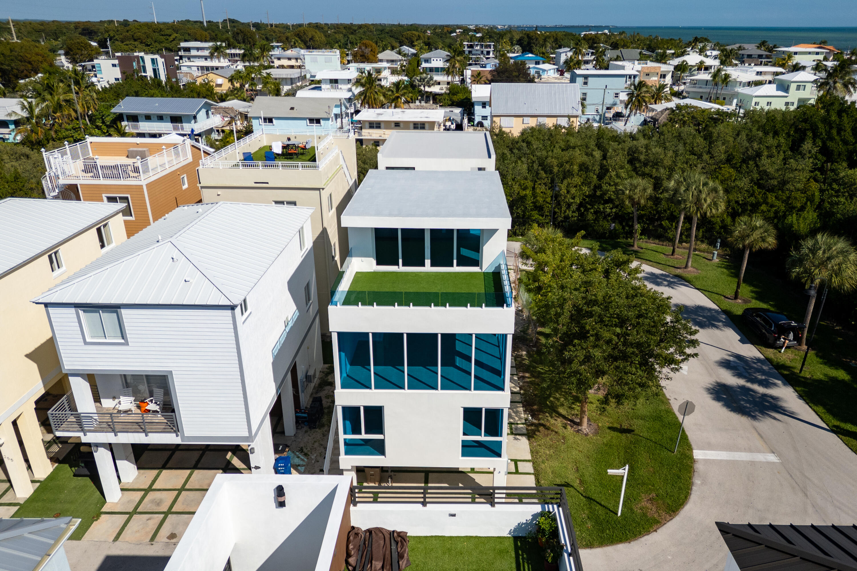 94825 Overseas Highway 253 Property Photo 1