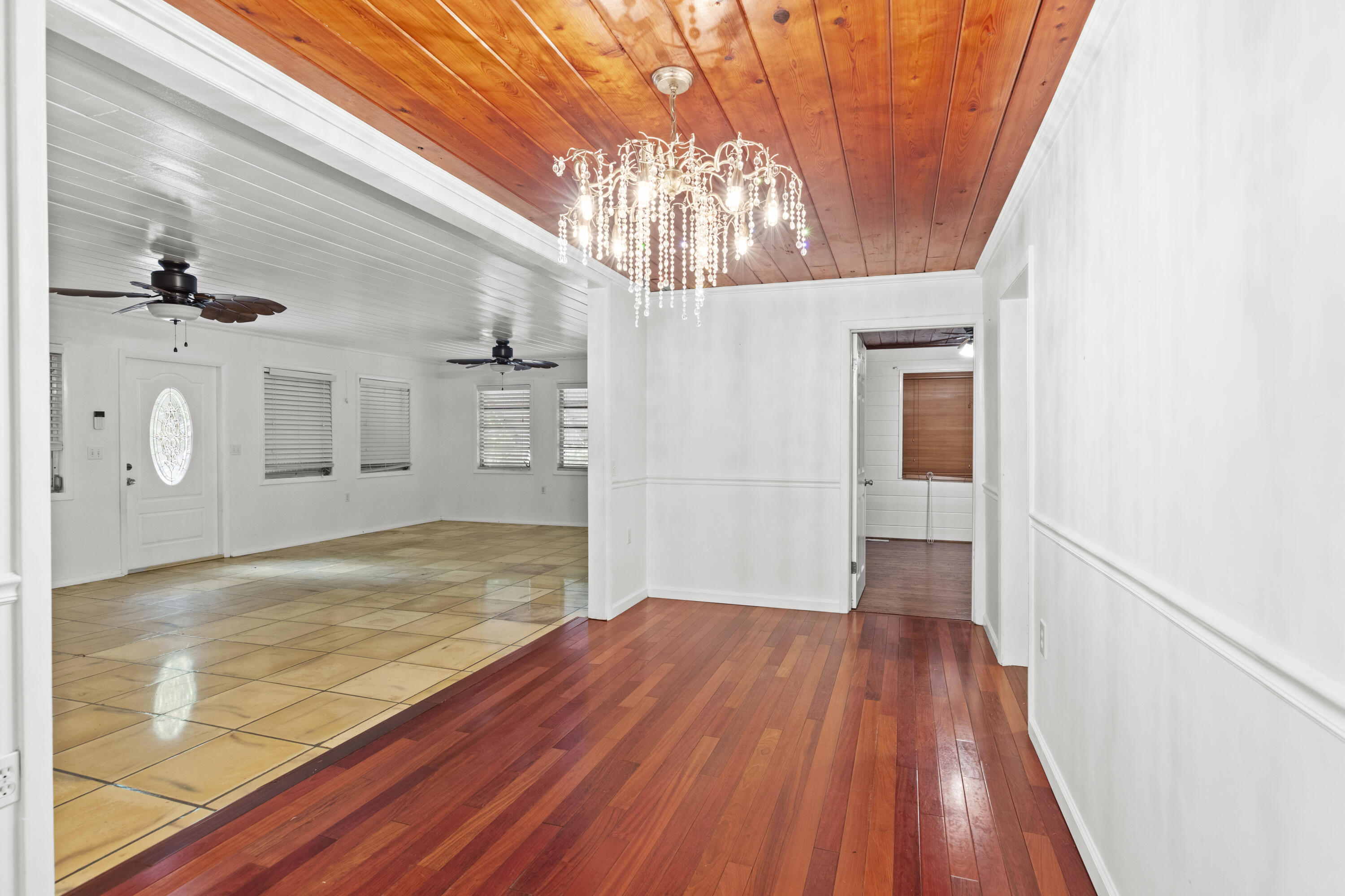 110 Knowles Street Property Photo