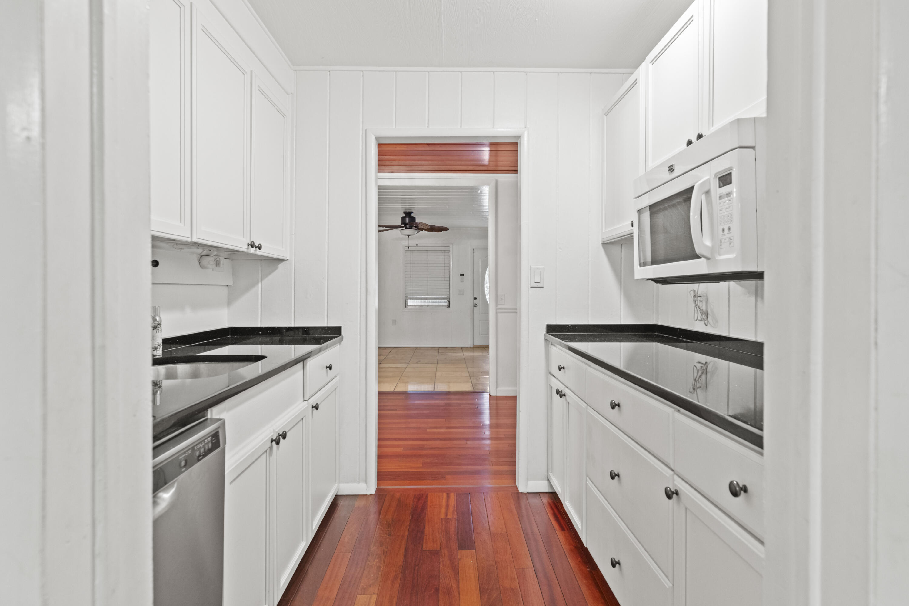 110 Knowles Street Property Photo 13