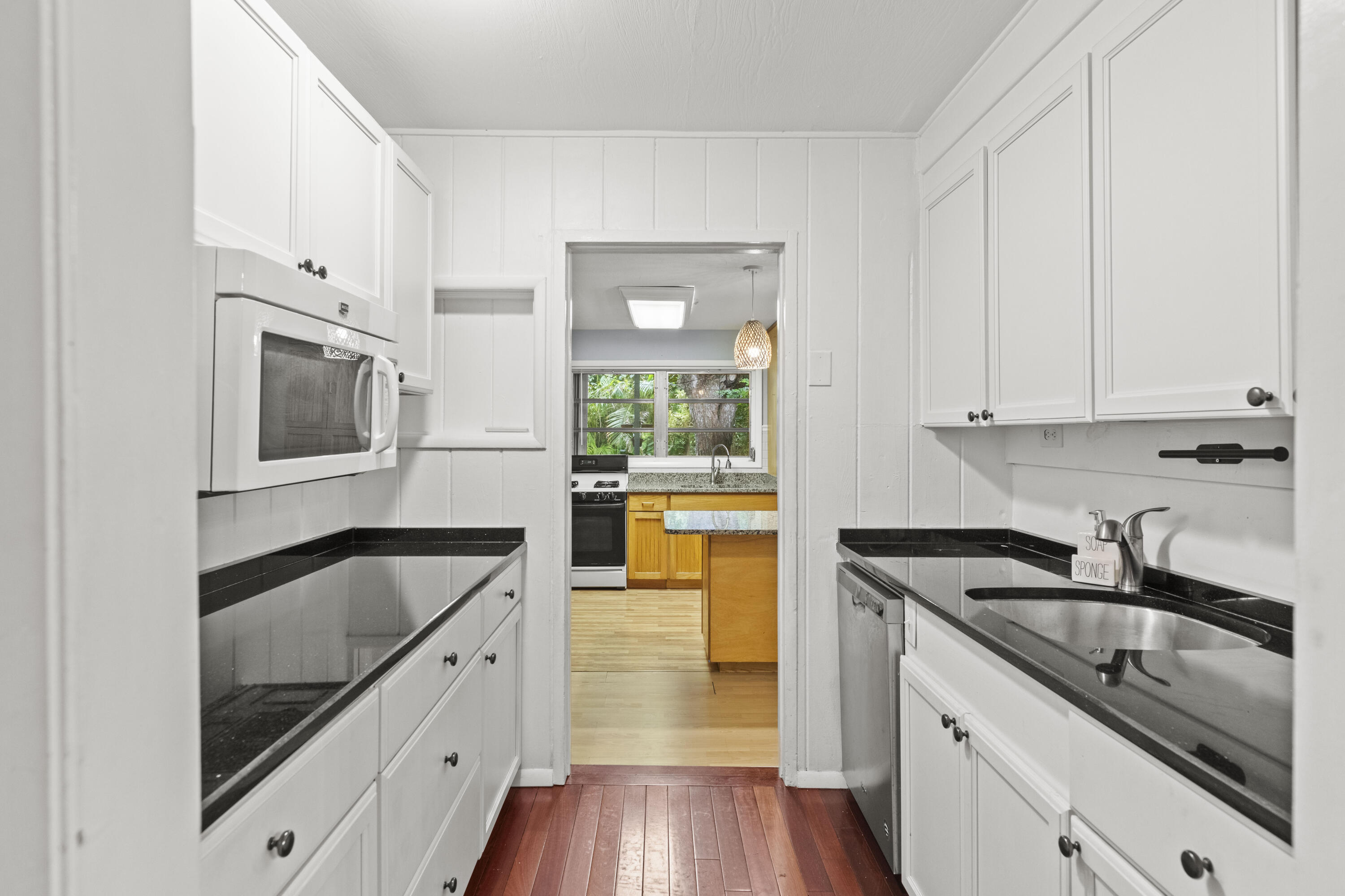 110 Knowles Street Property Photo 14