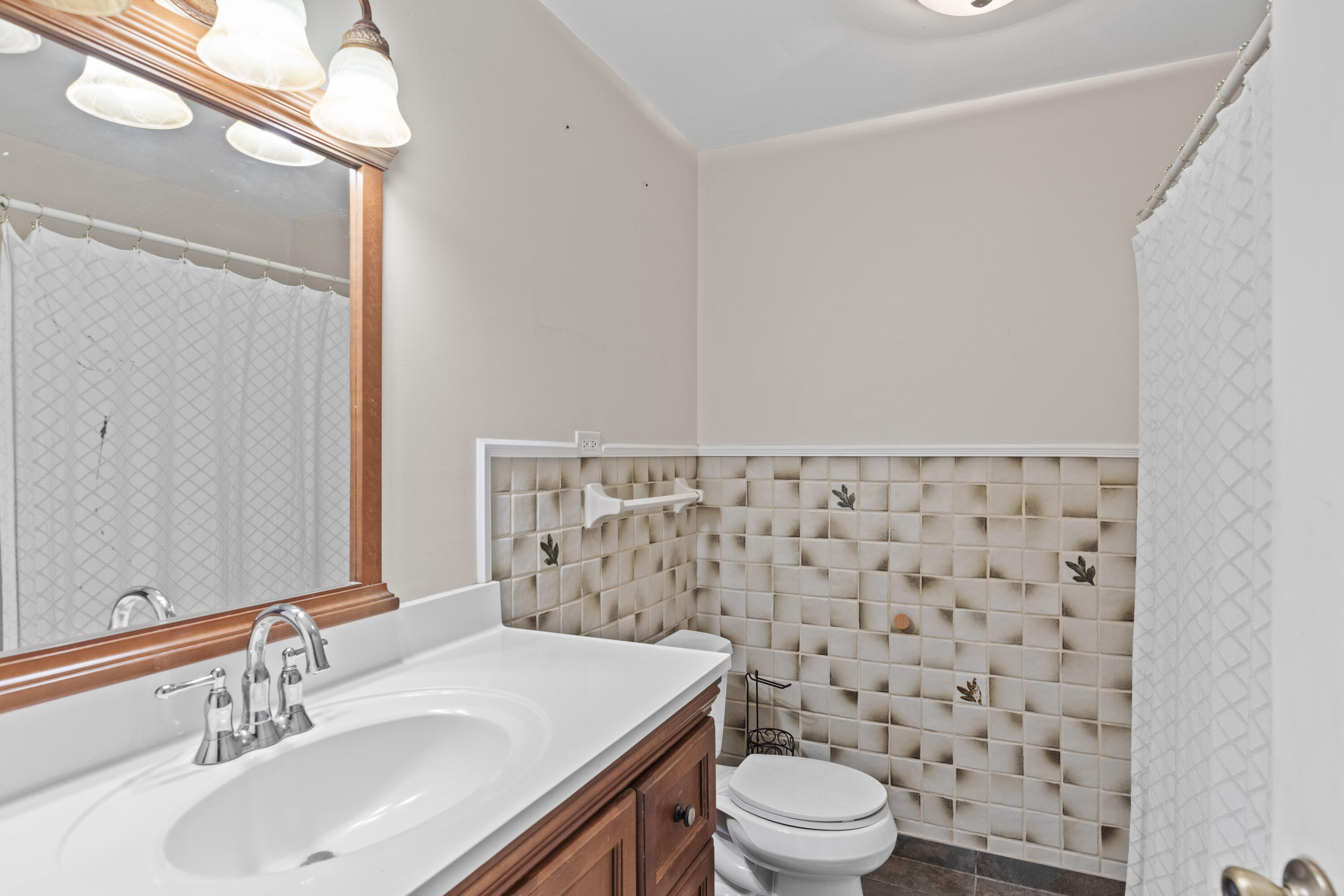 110 Knowles Street Property Photo 18