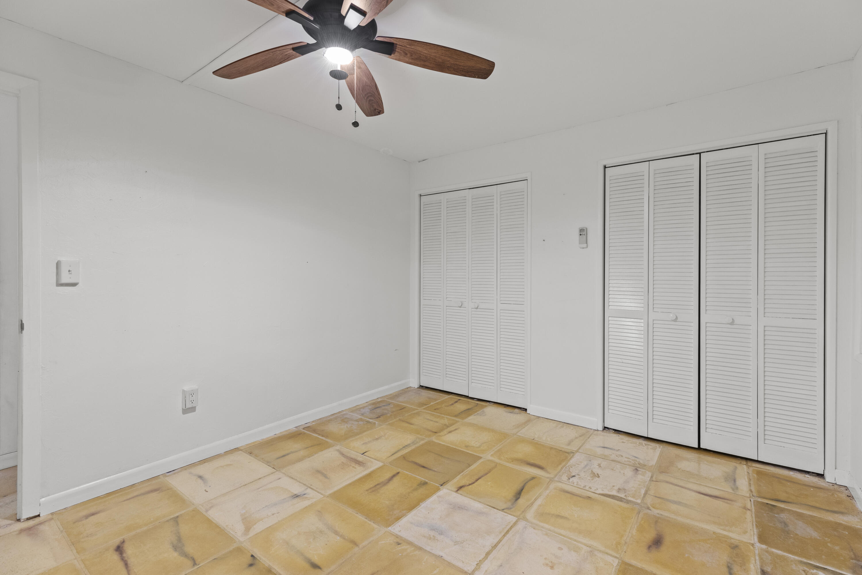 110 Knowles Street Property Photo 21