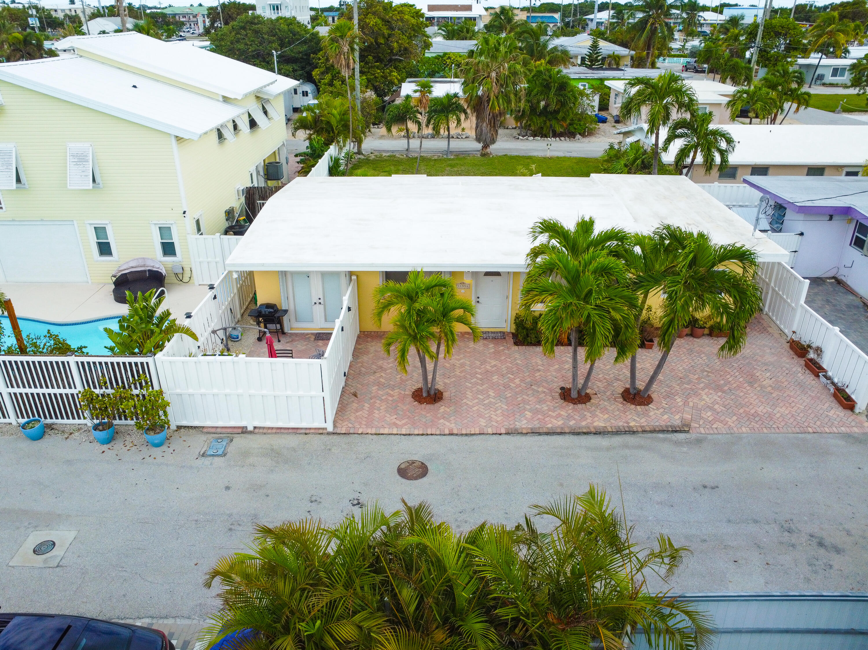 11554 5th Avenue Ocean Property Photo 3