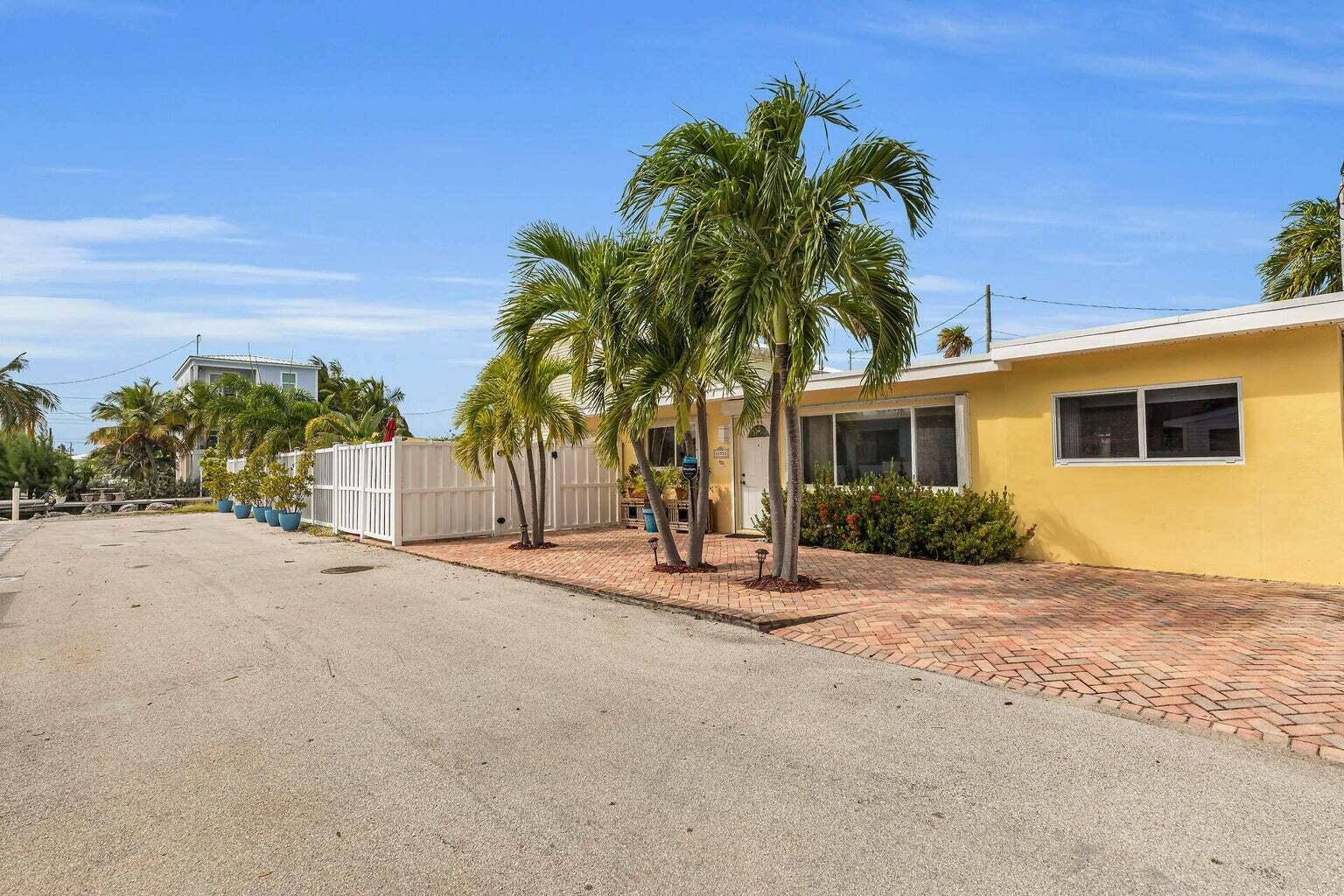 11554 5th Avenue Ocean Property Photo 4