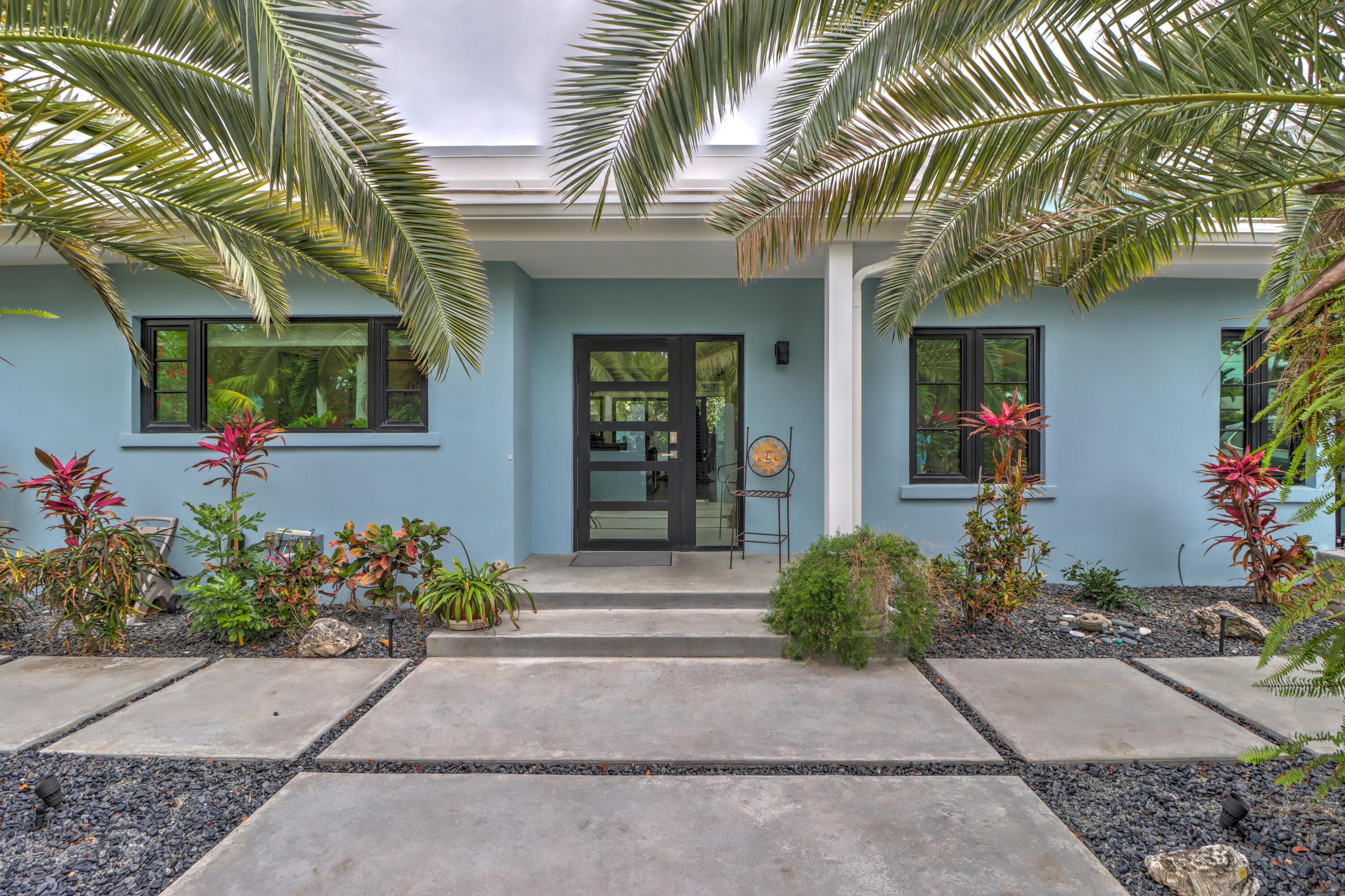 1508 Johnson Street Property Photo 2