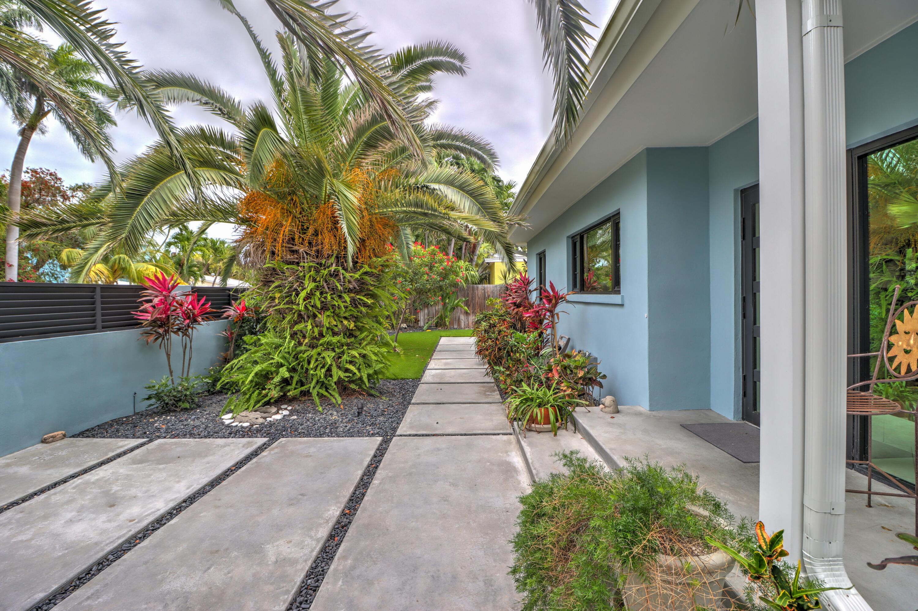1508 Johnson Street Property Photo 4