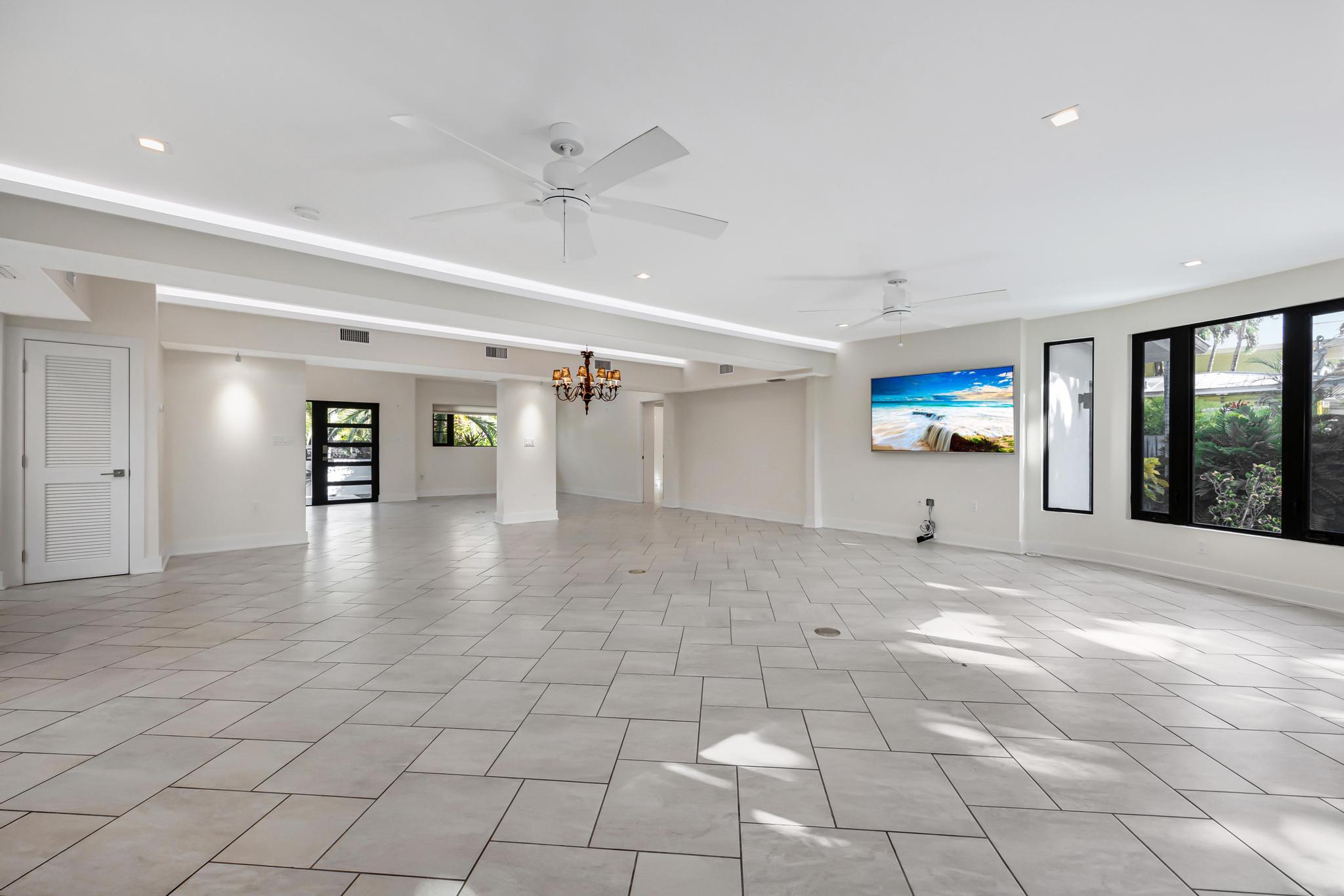 1508 Johnson Street Property Photo 11