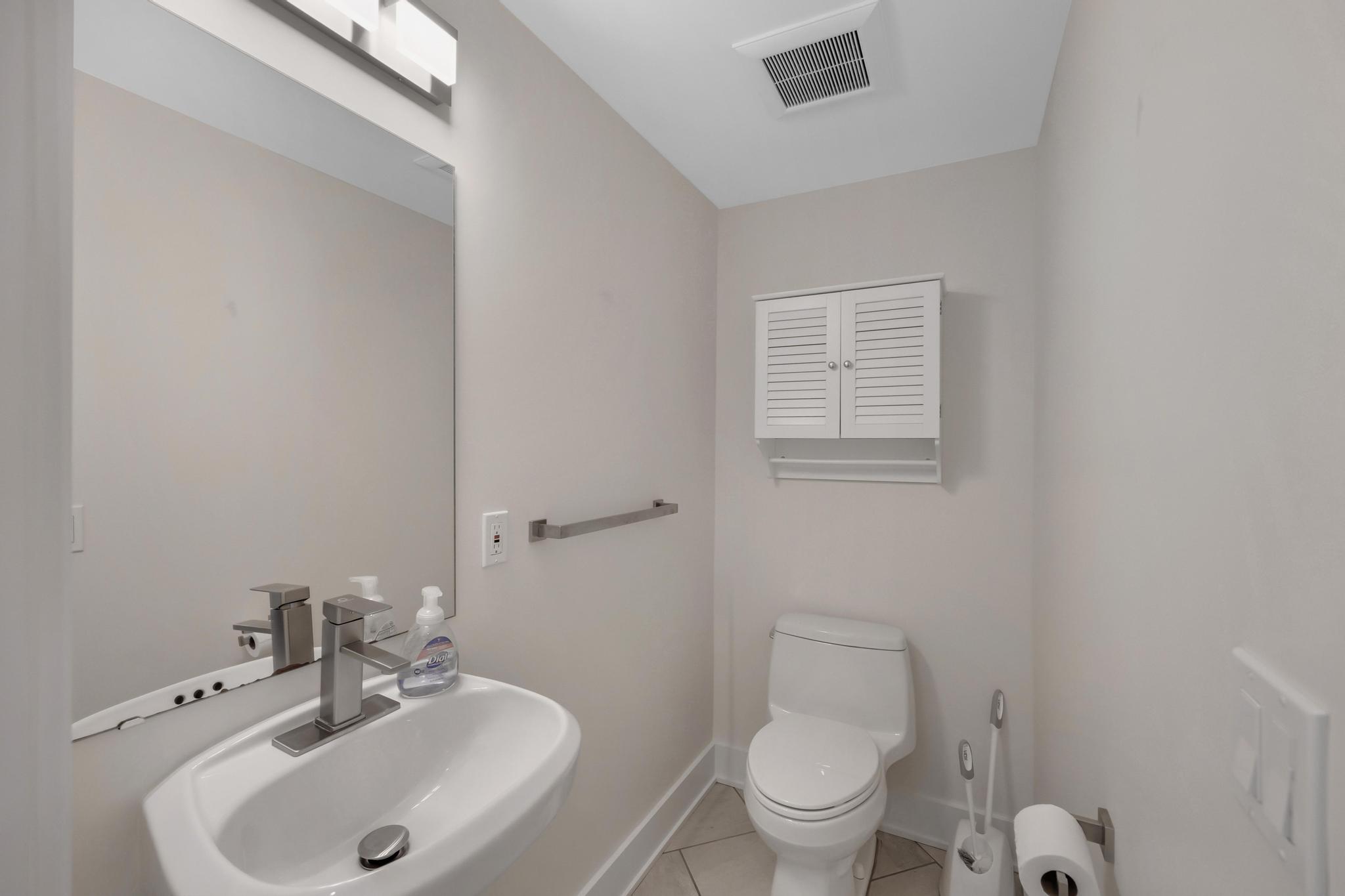 1508 Johnson Street Property Photo 25
