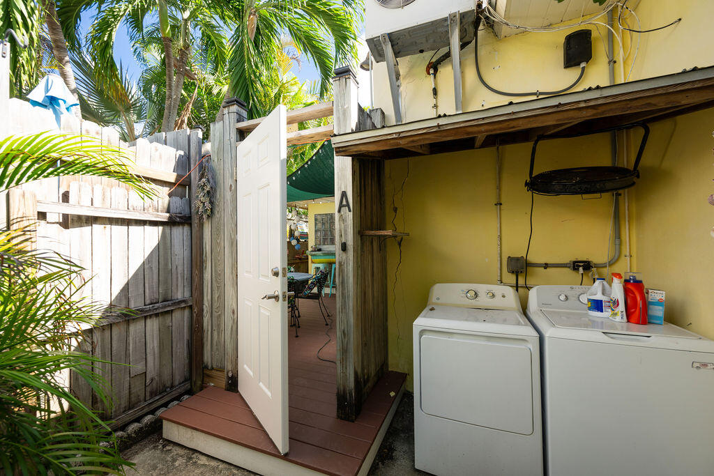 905 Grinnell Street Property Photo 5