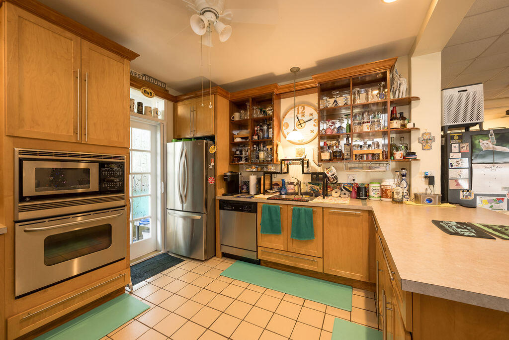 905 Grinnell Street Property Photo 7