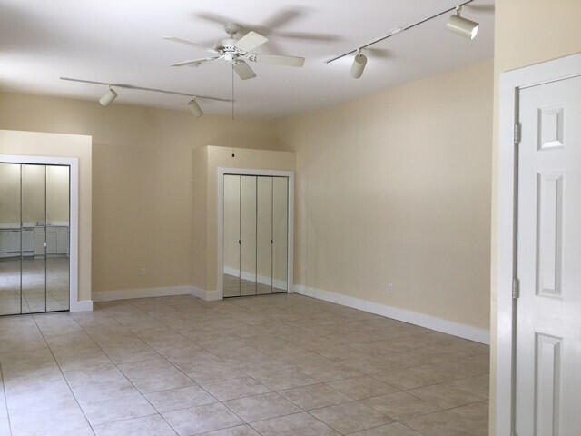 905 Grinnell Street Property Photo 12