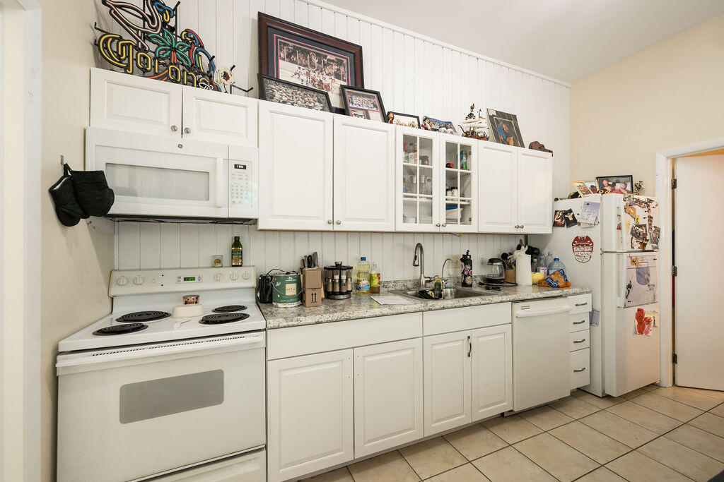 905 Grinnell Street Property Photo 18