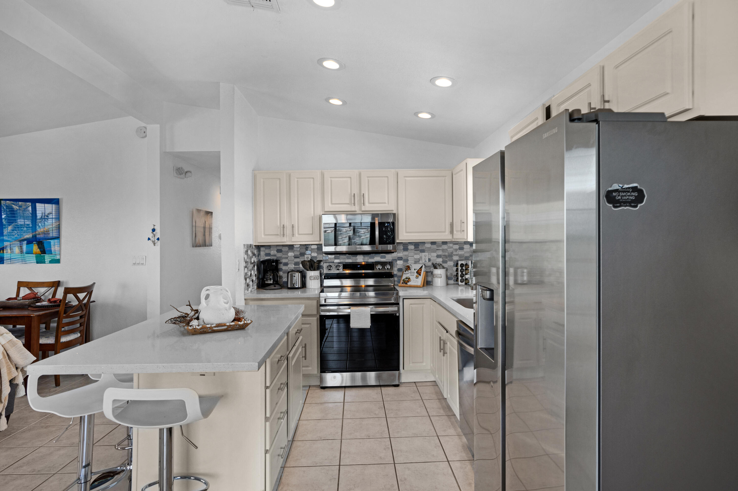 1350 92nd Court Ocean Street Property Photo 4