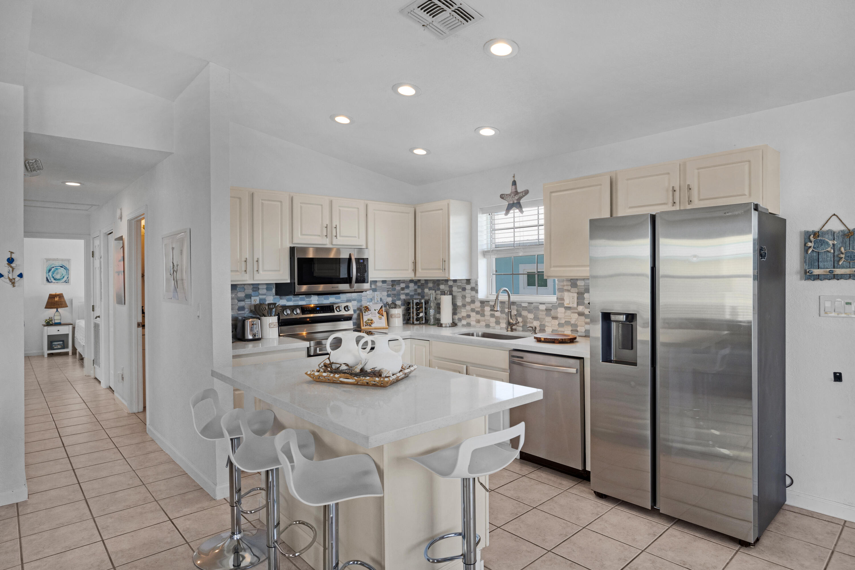 1350 92nd Court Ocean Street Property Photo 5