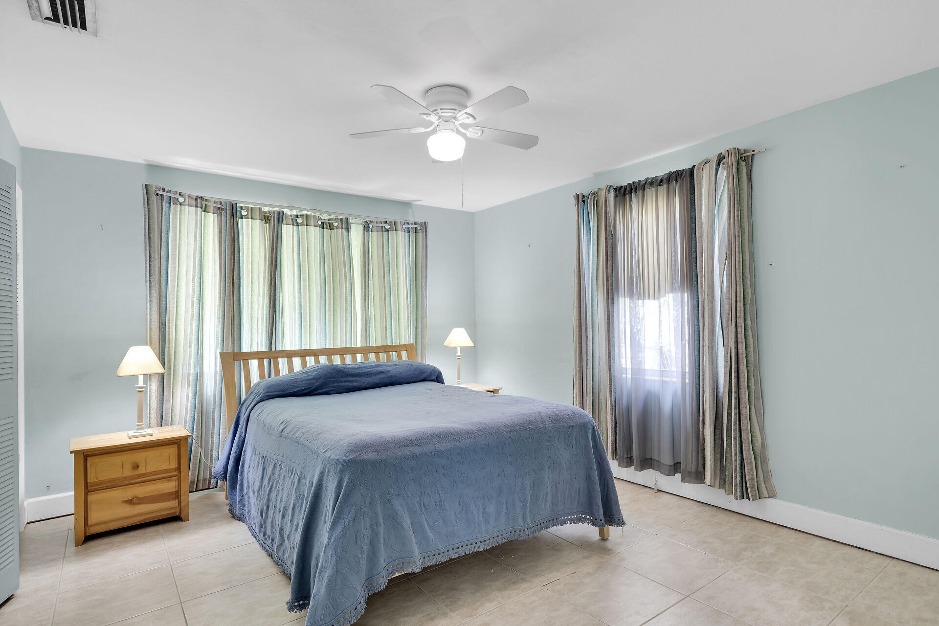 100 Broadway Avenue Property Photo 13