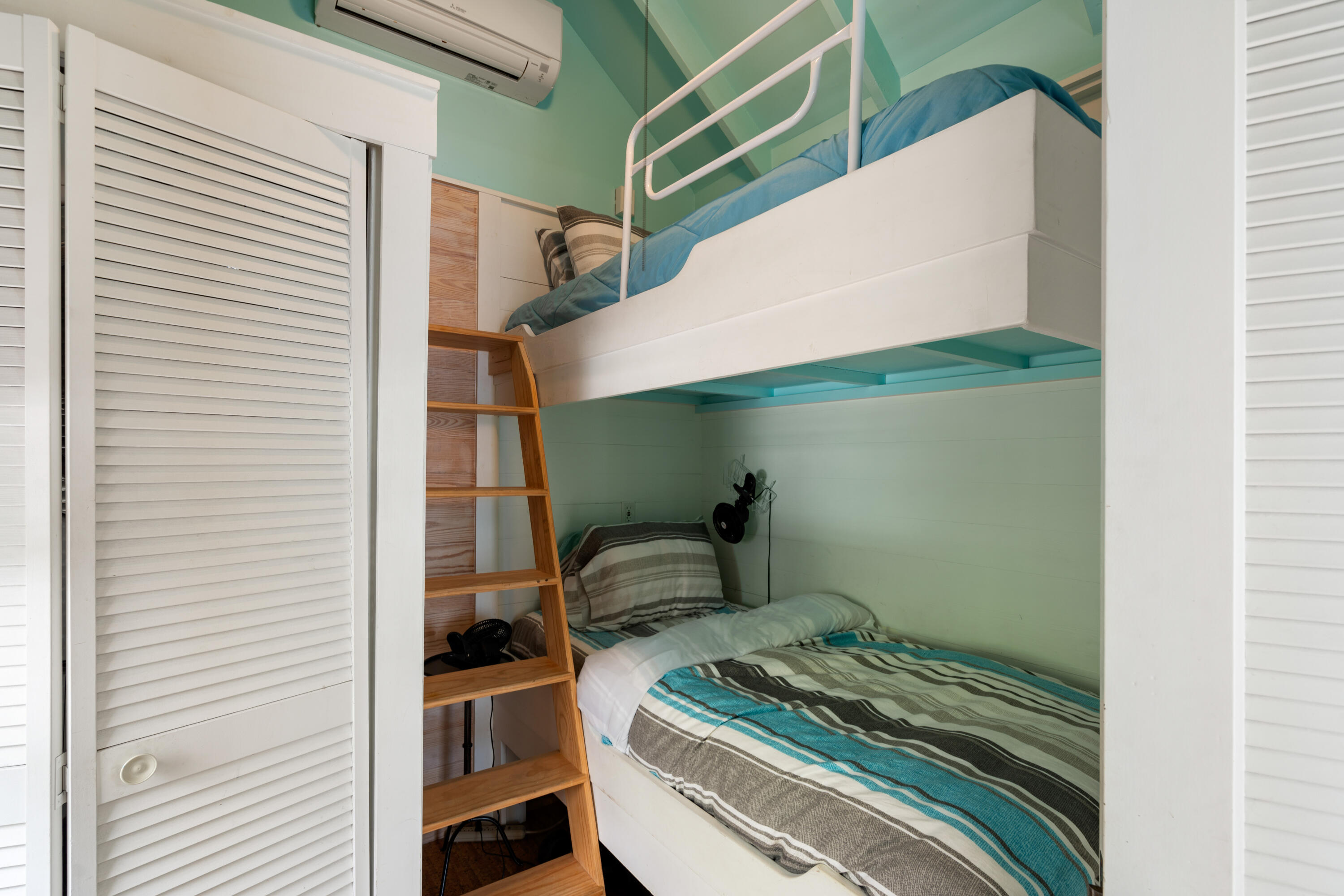 923 Eaton Street Property Photo 25