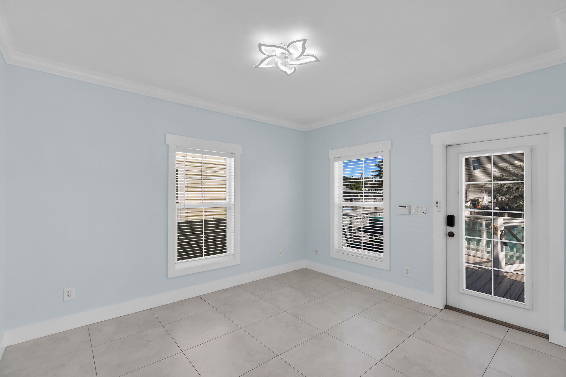 390 25th Street Ocean Property Photo 6
