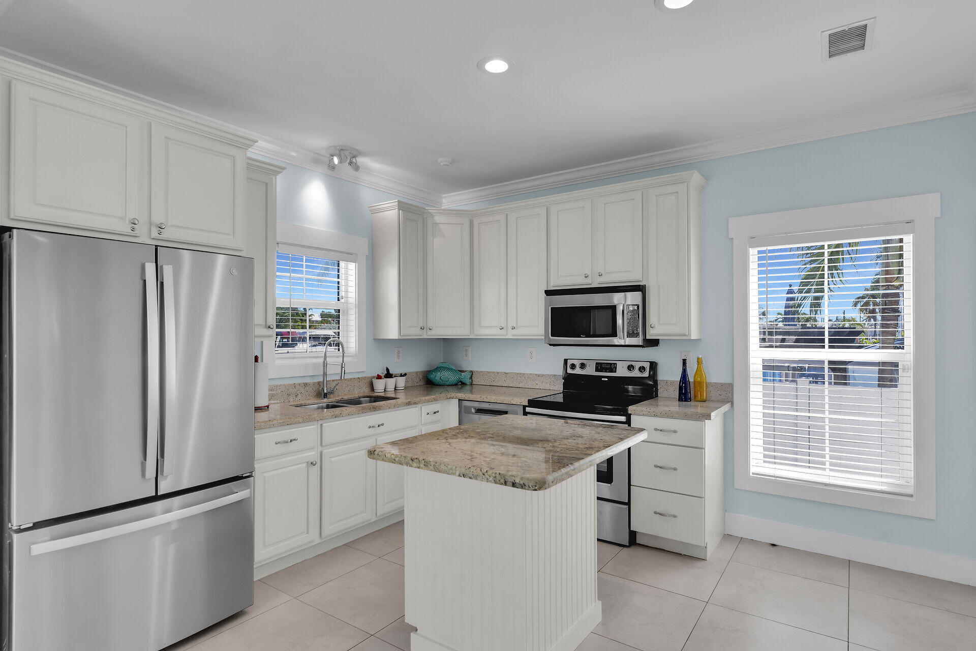 390 25th Street Ocean Property Photo 22