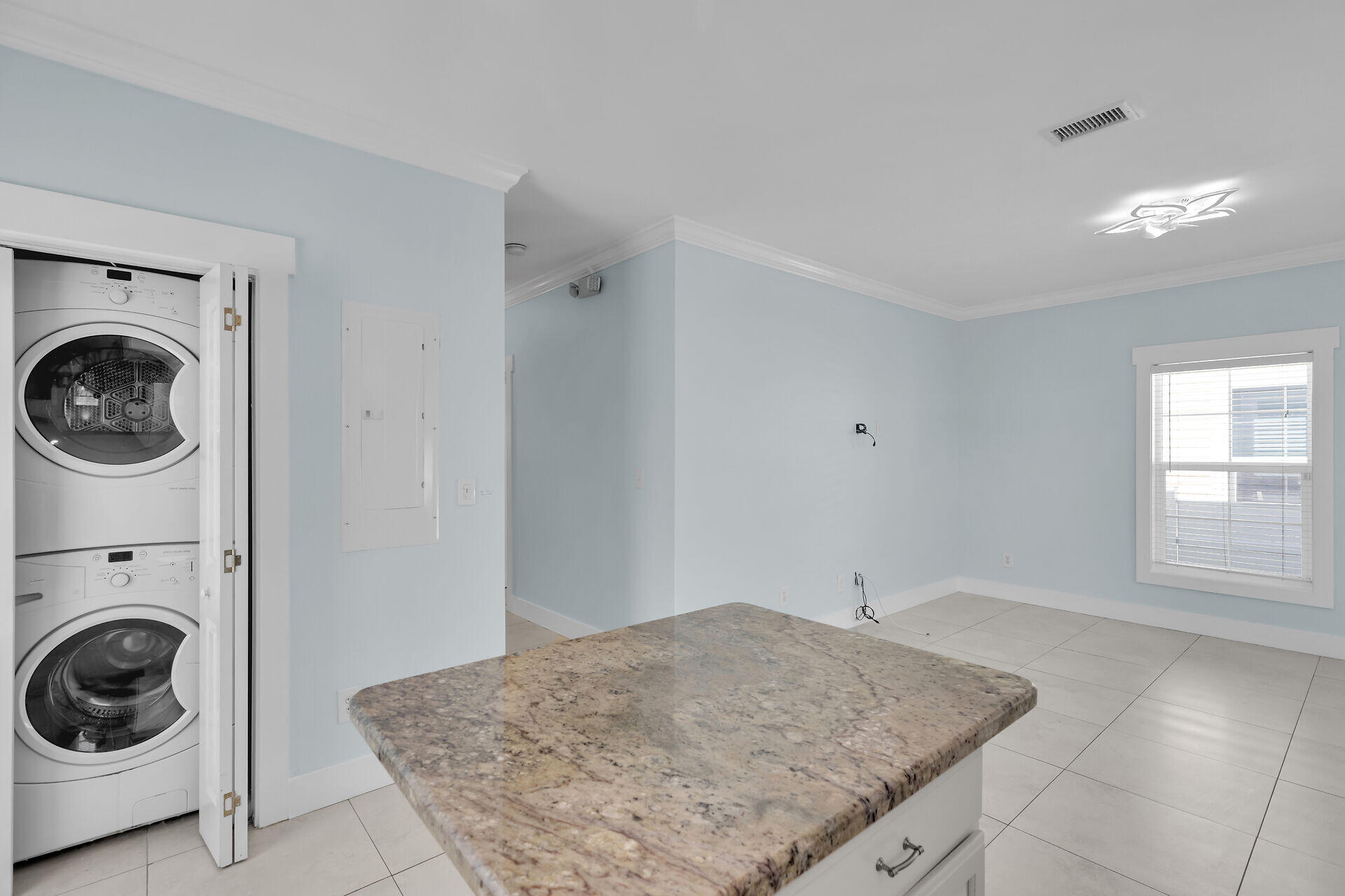 390 25th Street Ocean Property Photo 25