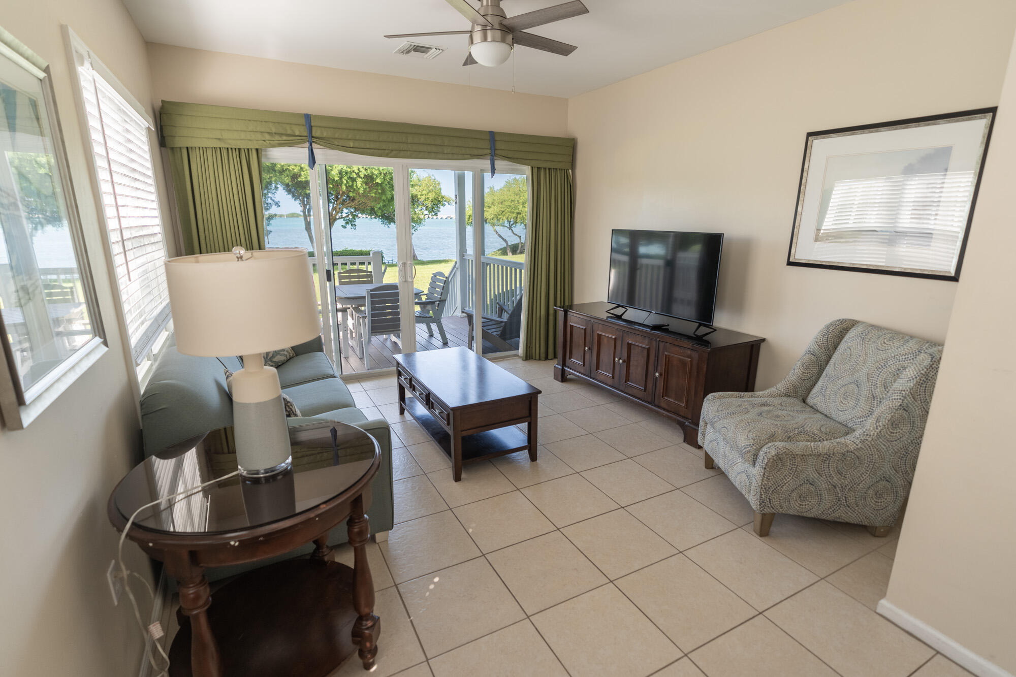 5067 Sunset Village Drive, B-100 Property Photo 7