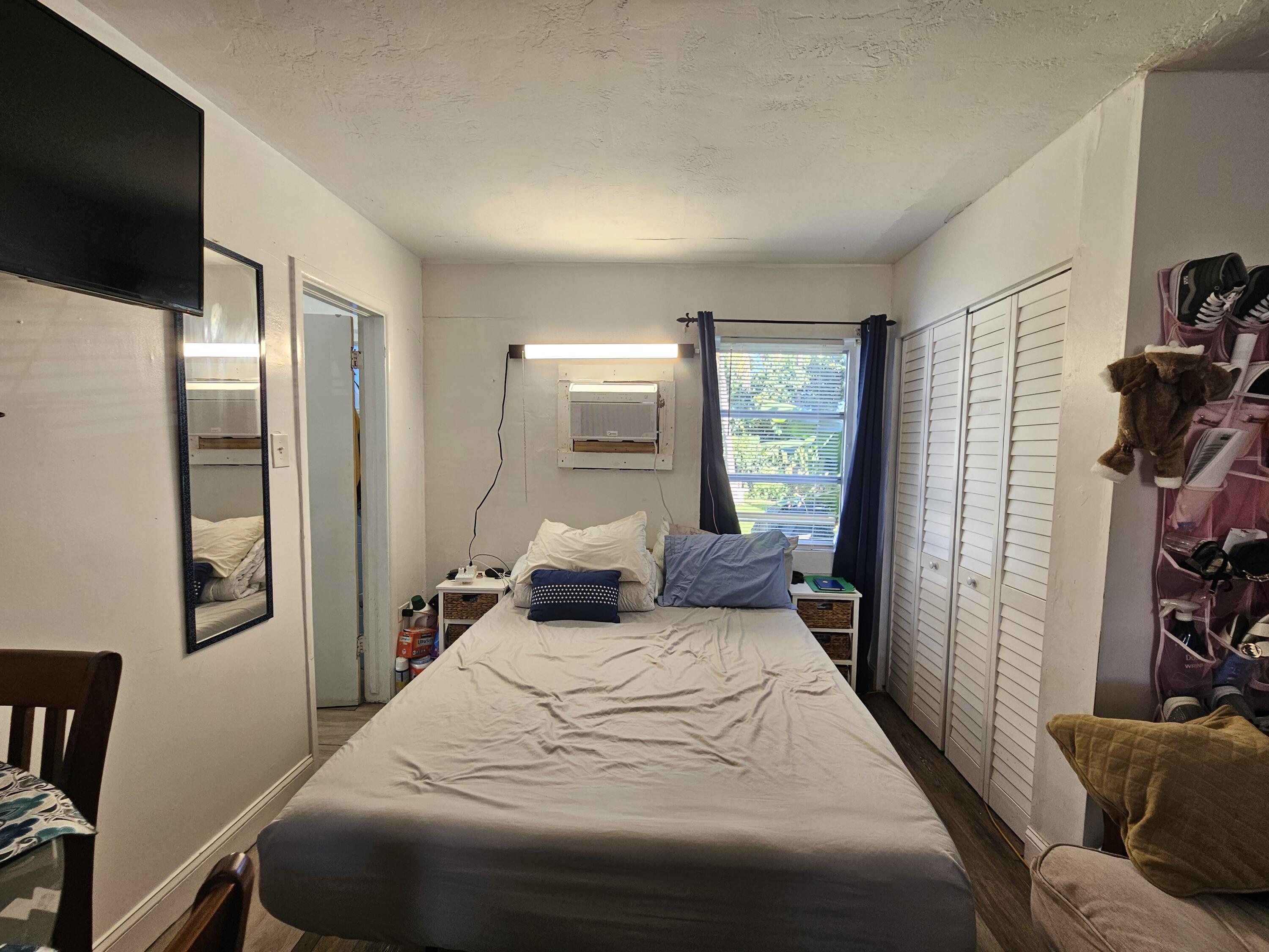 908 66th Street Property Photo 22