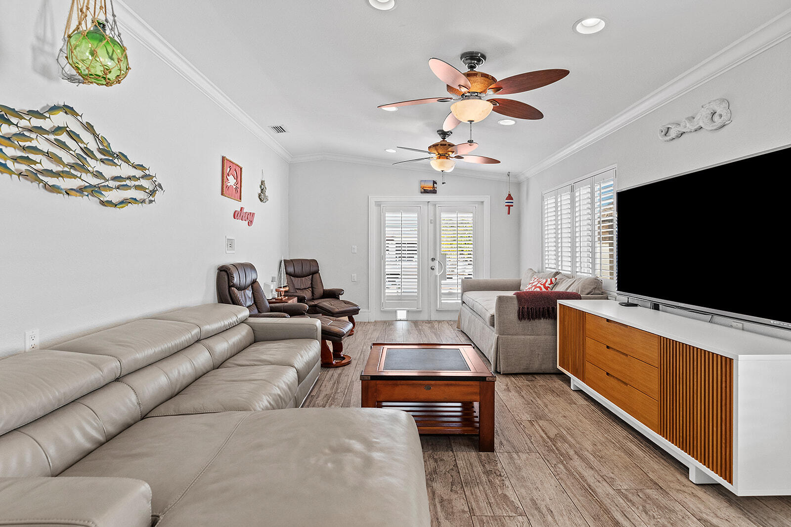 2239 Yellowtail Drive Property Photo 3
