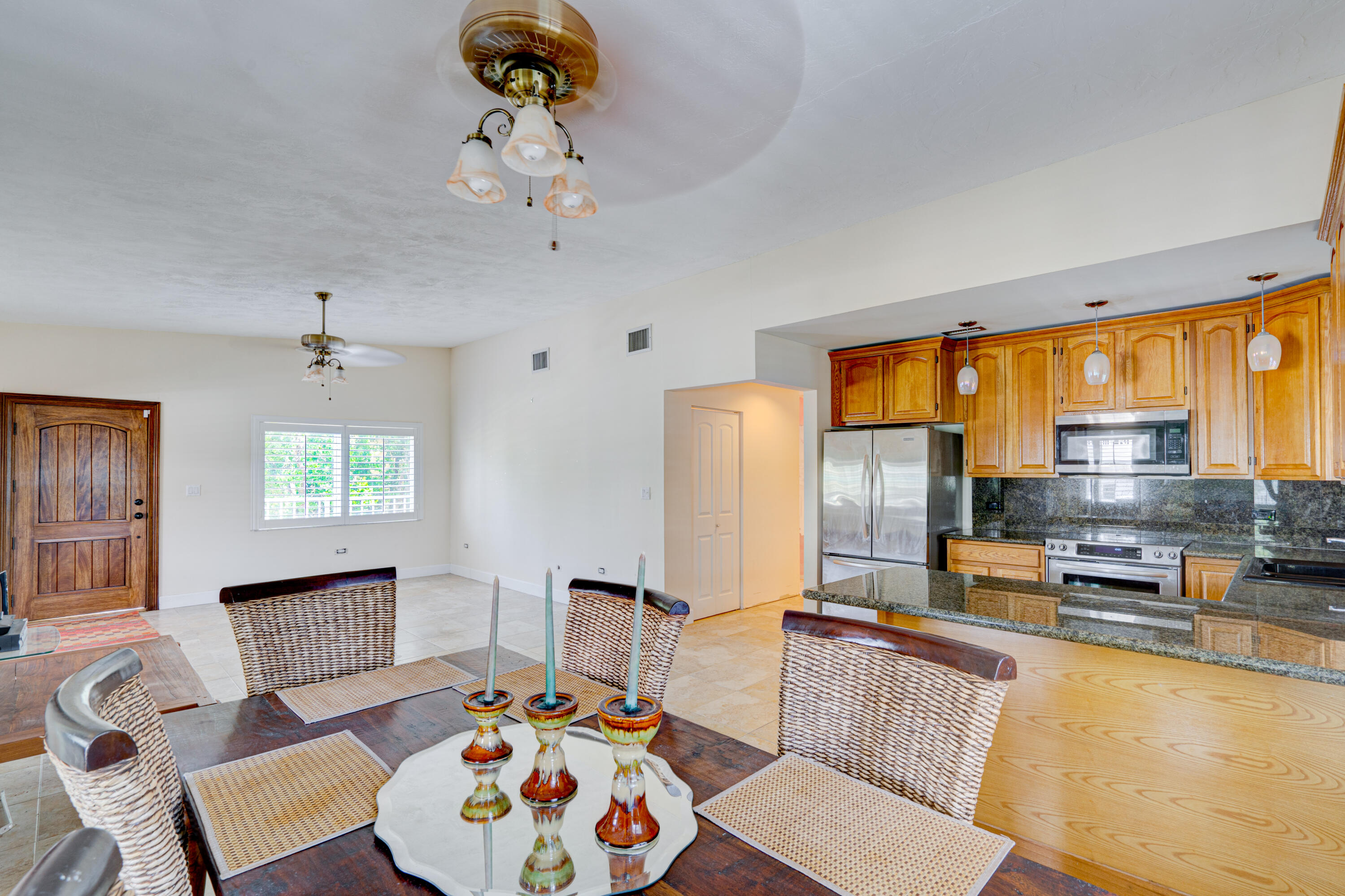1121 Grand Street Property Photo 5