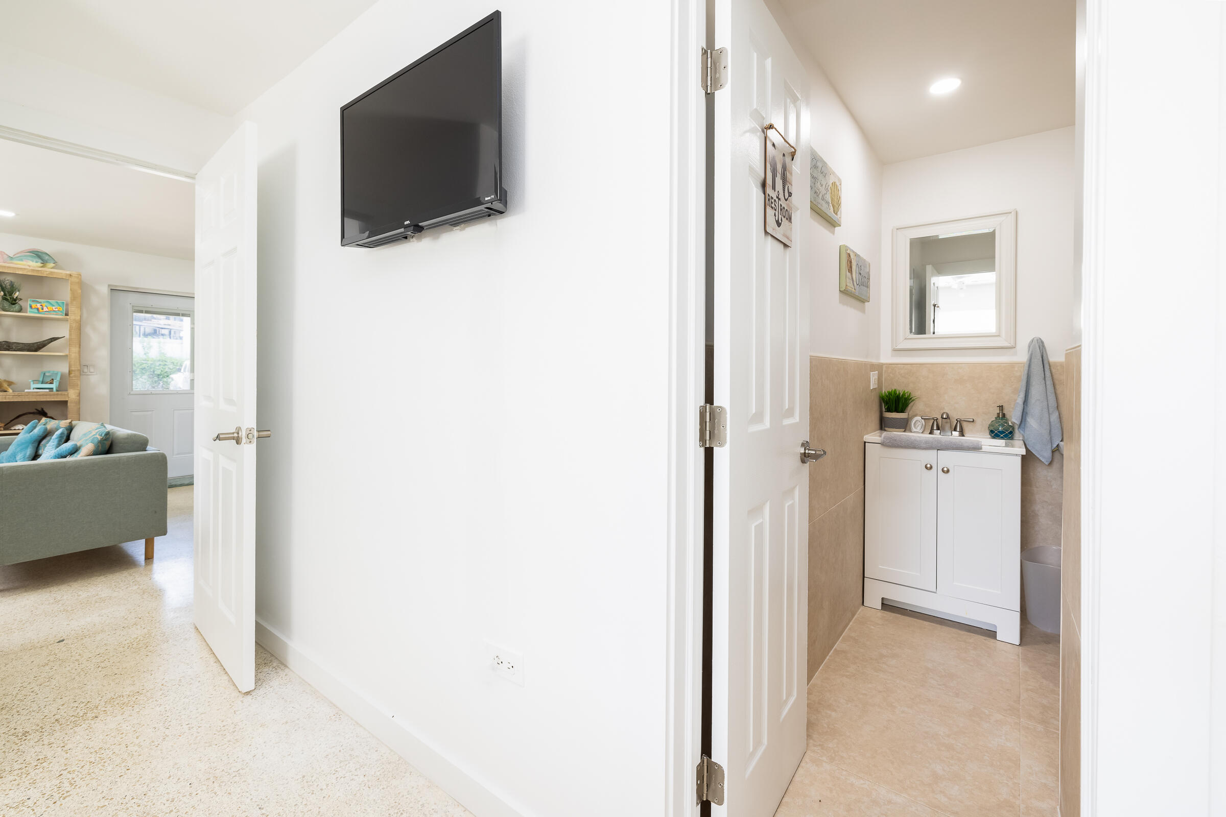 108 Poinciana Drive Property Photo 13